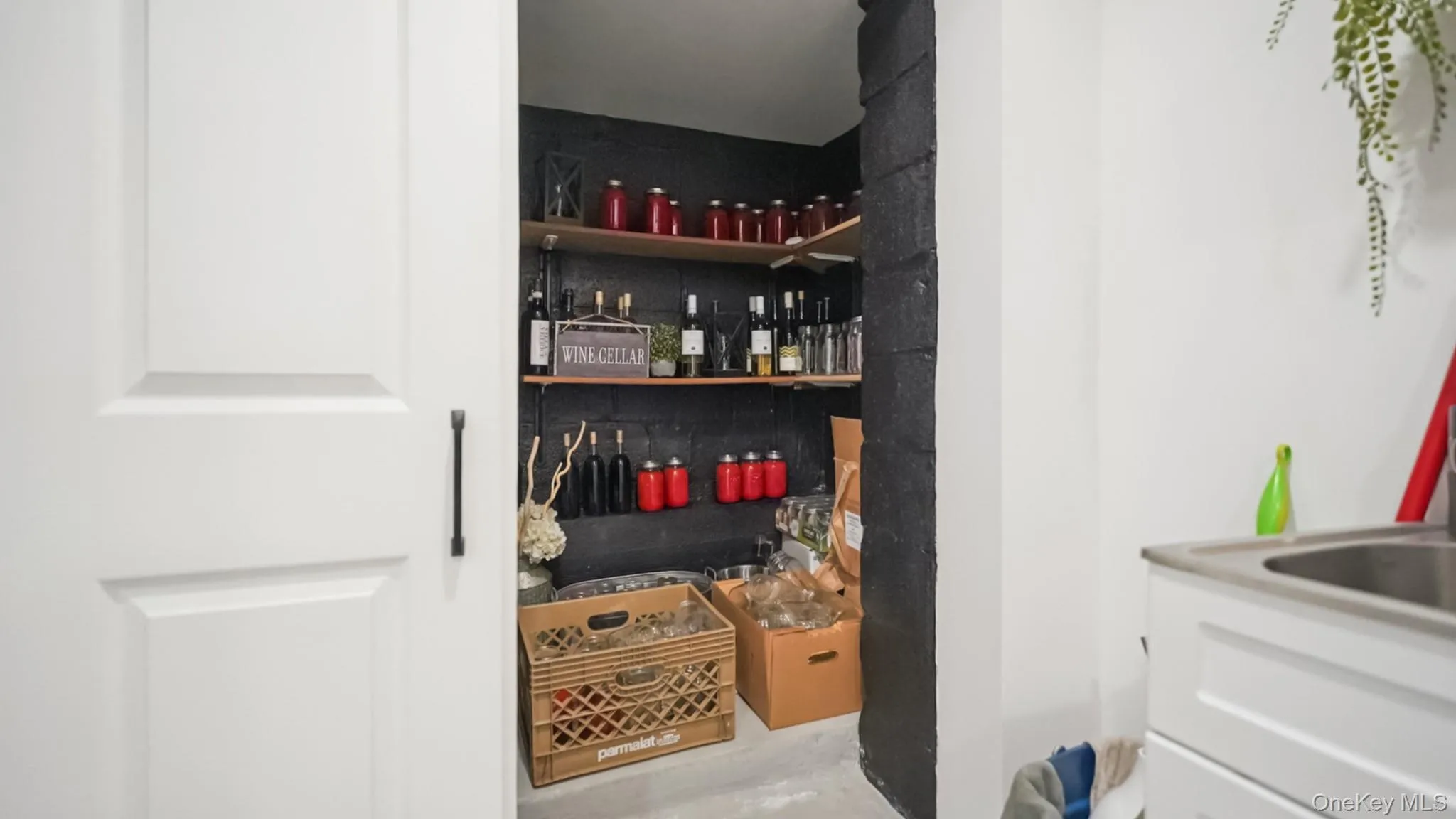 25 Manor Avenue, White Plains, NY, 5 Bedrooms Bedrooms, 8 Rooms Rooms,3 BathroomsBathrooms,Residential,For Rent,Manor,0,1004811 25 Manor Avenue, White Plains, NY, 5 Bedrooms Bedrooms, 8 Rooms Rooms,3 BathroomsBathrooms,Residential,For Rent,Manor,0,1004811