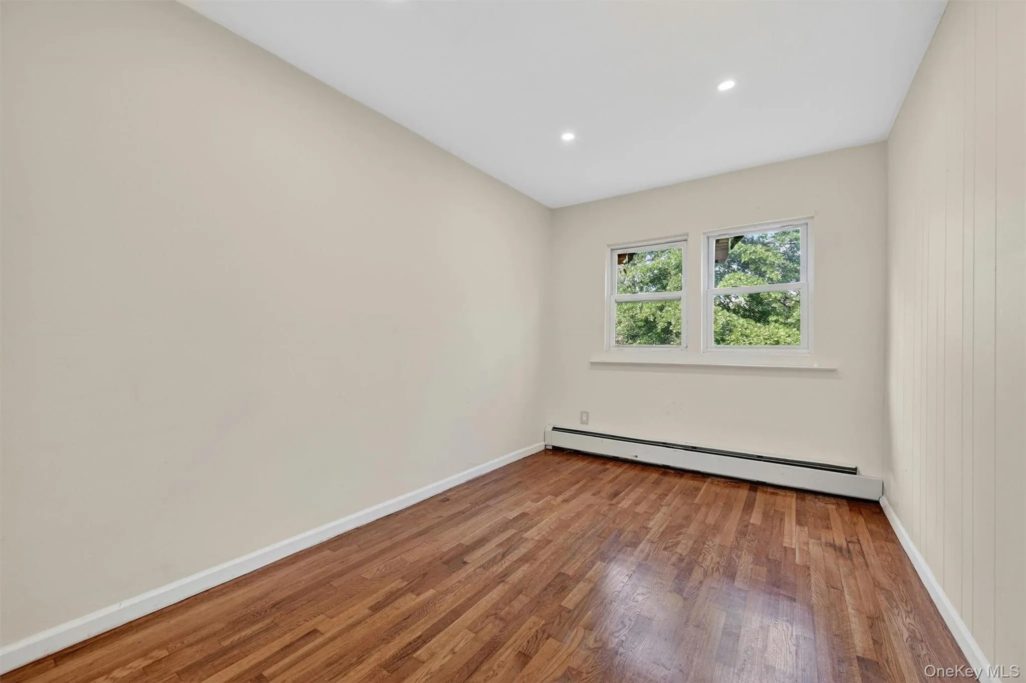 126 Halgren Crescent, Haverstraw, NY, 3 Bedrooms Bedrooms, 5 Rooms Rooms,1 BathroomBathrooms,Residential,For Rent,Halgren,0,1004813 126 Halgren Crescent, Haverstraw, NY, 3 Bedrooms Bedrooms, 5 Rooms Rooms,1 BathroomBathrooms,Residential,For Rent,Halgren,0,1004813