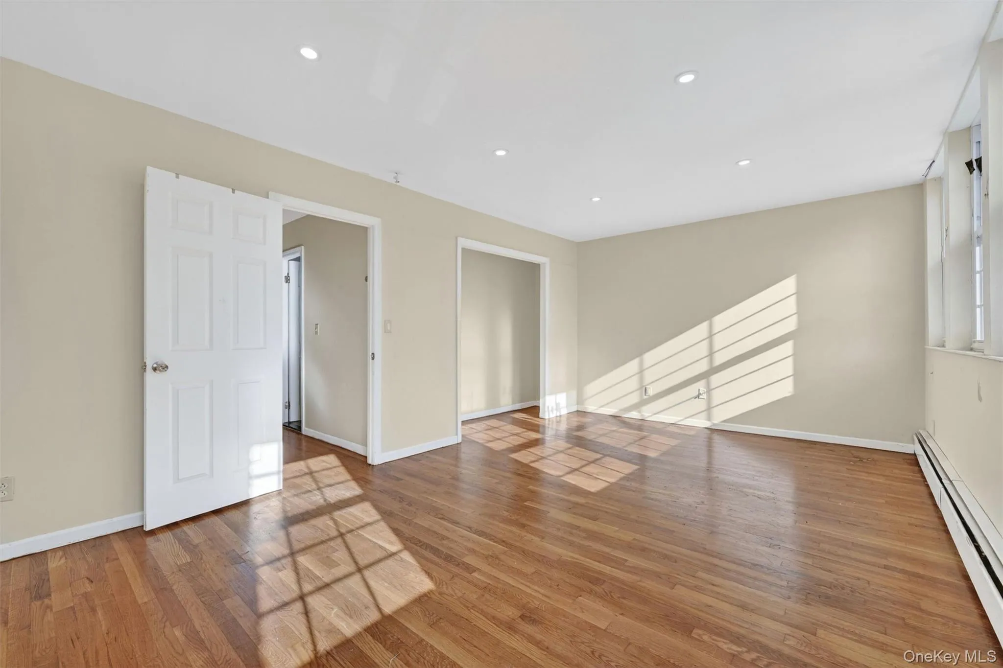 126 Halgren Crescent, Haverstraw, NY, 3 Bedrooms Bedrooms, 5 Rooms Rooms,1 BathroomBathrooms,Residential,For Rent,Halgren,0,1004813 126 Halgren Crescent, Haverstraw, NY, 3 Bedrooms Bedrooms, 5 Rooms Rooms,1 BathroomBathrooms,Residential,For Rent,Halgren,0,1004813