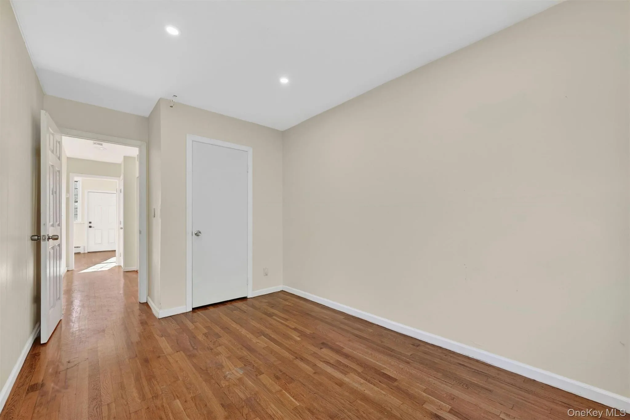 126 Halgren Crescent, Haverstraw, NY, 3 Bedrooms Bedrooms, 5 Rooms Rooms,1 BathroomBathrooms,Residential,For Rent,Halgren,0,1004813 126 Halgren Crescent, Haverstraw, NY, 3 Bedrooms Bedrooms, 5 Rooms Rooms,1 BathroomBathrooms,Residential,For Rent,Halgren,0,1004813