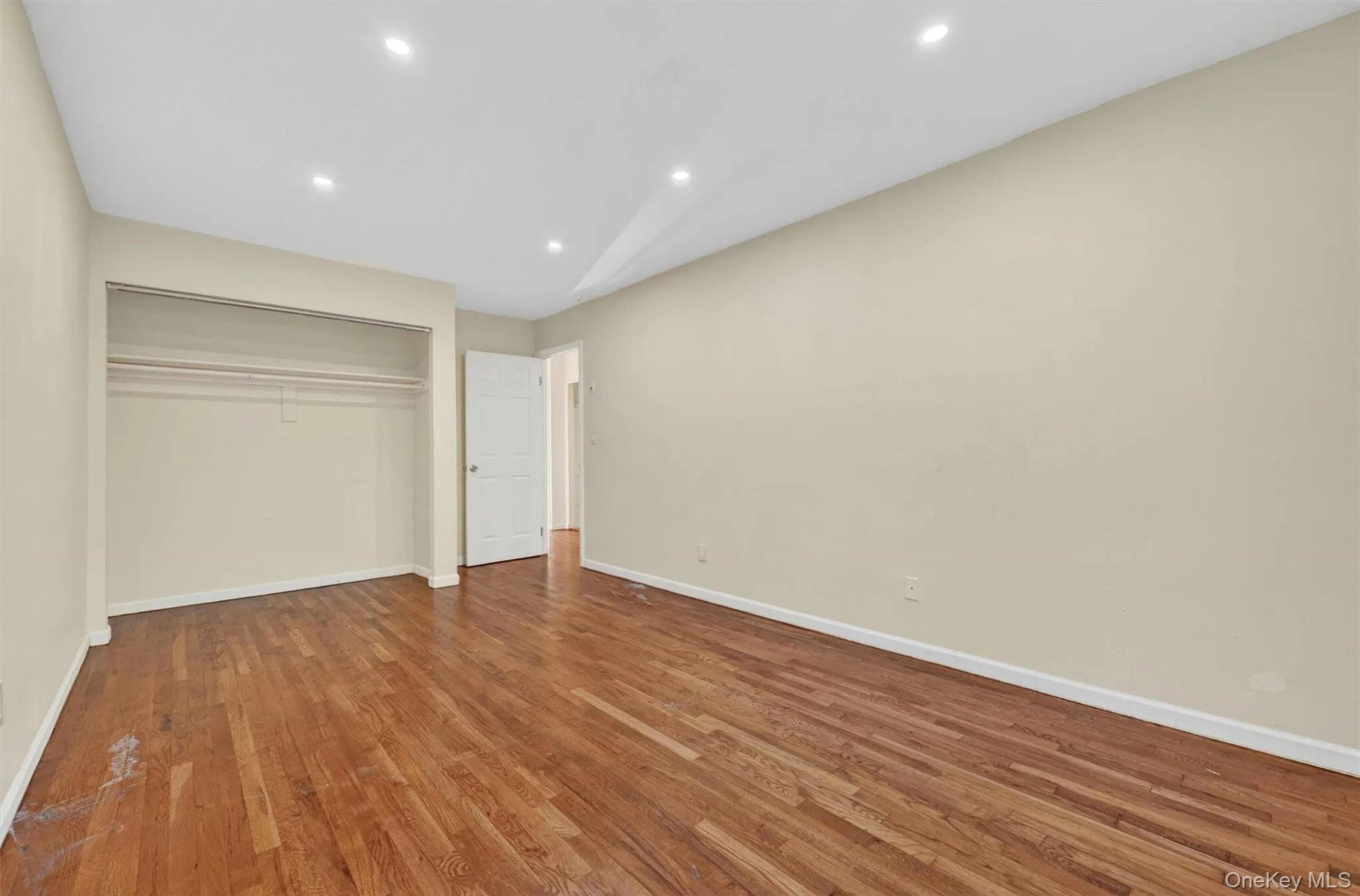 126 Halgren Crescent, Haverstraw, NY, 3 Bedrooms Bedrooms, 5 Rooms Rooms,1 BathroomBathrooms,Residential,For Rent,Halgren,0,1004813 126 Halgren Crescent, Haverstraw, NY, 3 Bedrooms Bedrooms, 5 Rooms Rooms,1 BathroomBathrooms,Residential,For Rent,Halgren,0,1004813