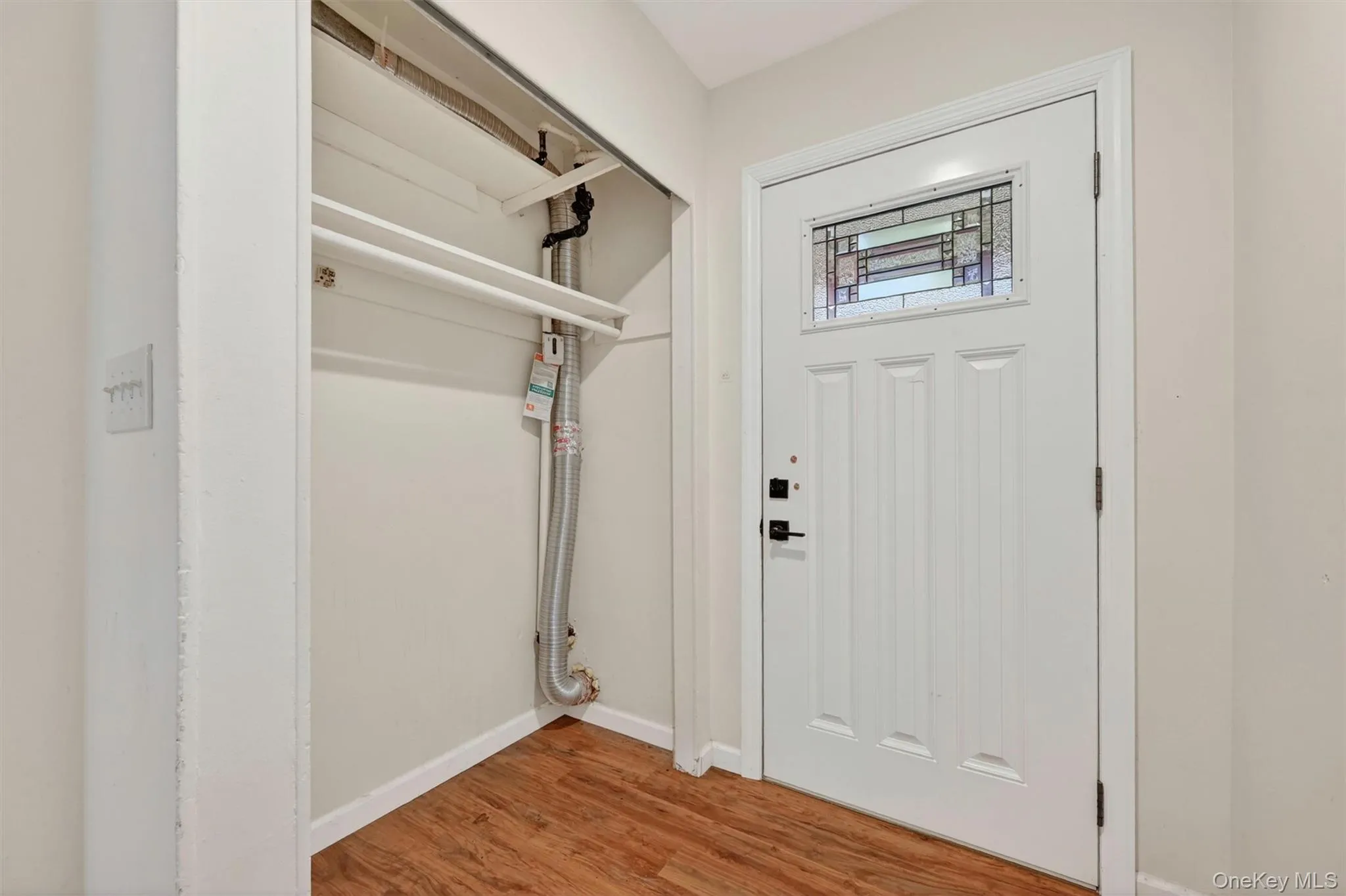126 Halgren Crescent, Haverstraw, NY, 3 Bedrooms Bedrooms, 5 Rooms Rooms,1 BathroomBathrooms,Residential,For Rent,Halgren,0,1004813 126 Halgren Crescent, Haverstraw, NY, 3 Bedrooms Bedrooms, 5 Rooms Rooms,1 BathroomBathrooms,Residential,For Rent,Halgren,0,1004813