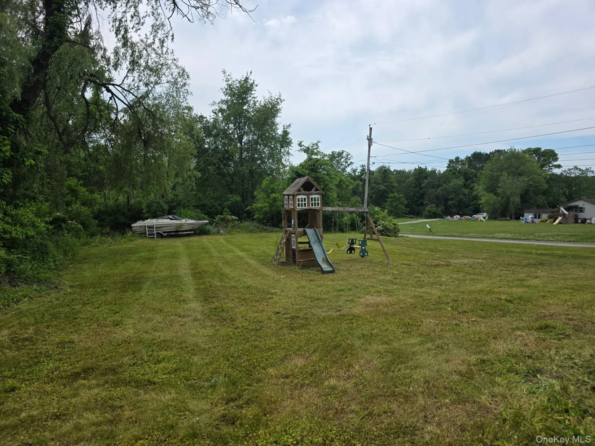 1425 State Route 32, Plattekill, NY, 5 Bedrooms Bedrooms, 6 Rooms Rooms,2 BathroomsBathrooms,Residential,For Rent,State Route 32,0,1004814 1425 State Route 32, Plattekill, NY, 5 Bedrooms Bedrooms, 6 Rooms Rooms,2 BathroomsBathrooms,Residential,For Rent,State Route 32,0,1004814