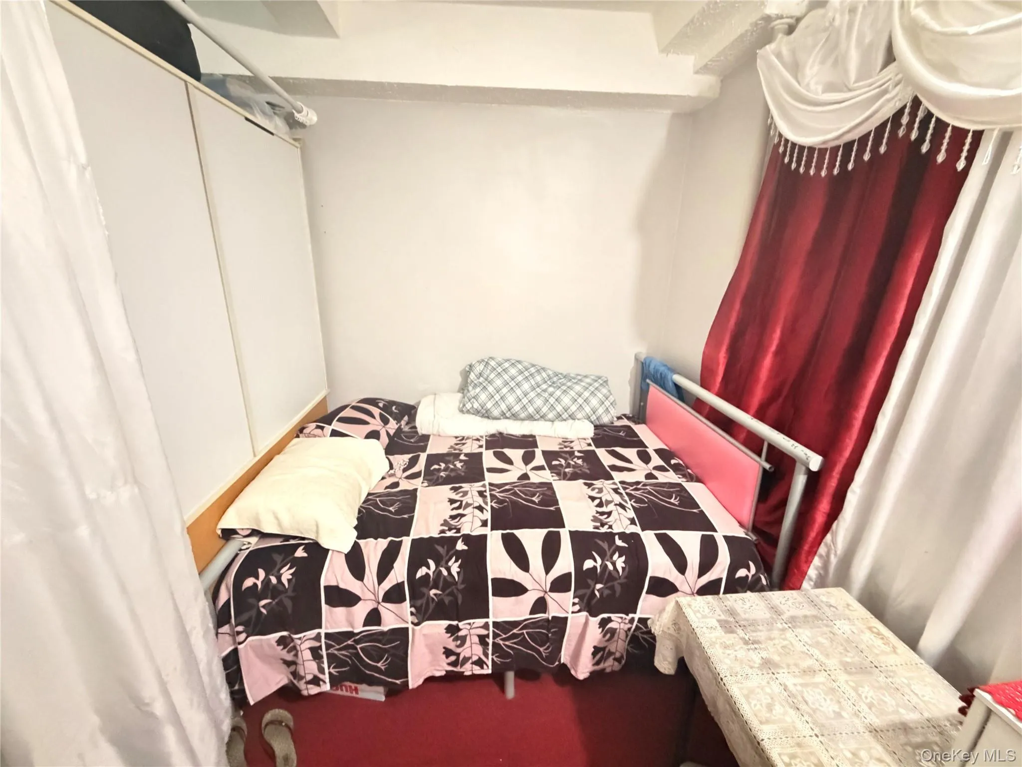 9 Metropolitan Oval, New York, NY, 1 Bedroom Bedrooms, 4 Rooms Rooms,1 BathroomBathrooms,Residential,For Rent,Metropolitan,0,1004816 9 Metropolitan Oval, New York, NY, 1 Bedroom Bedrooms, 4 Rooms Rooms,1 BathroomBathrooms,Residential,For Rent,Metropolitan,0,1004816