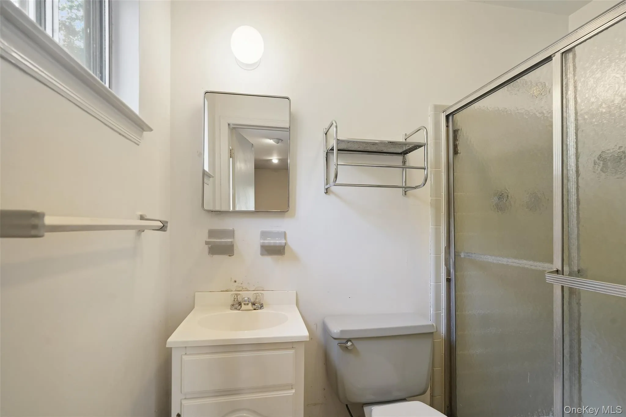 Primary Bathroom on top floor Primary Bathroom on top floor