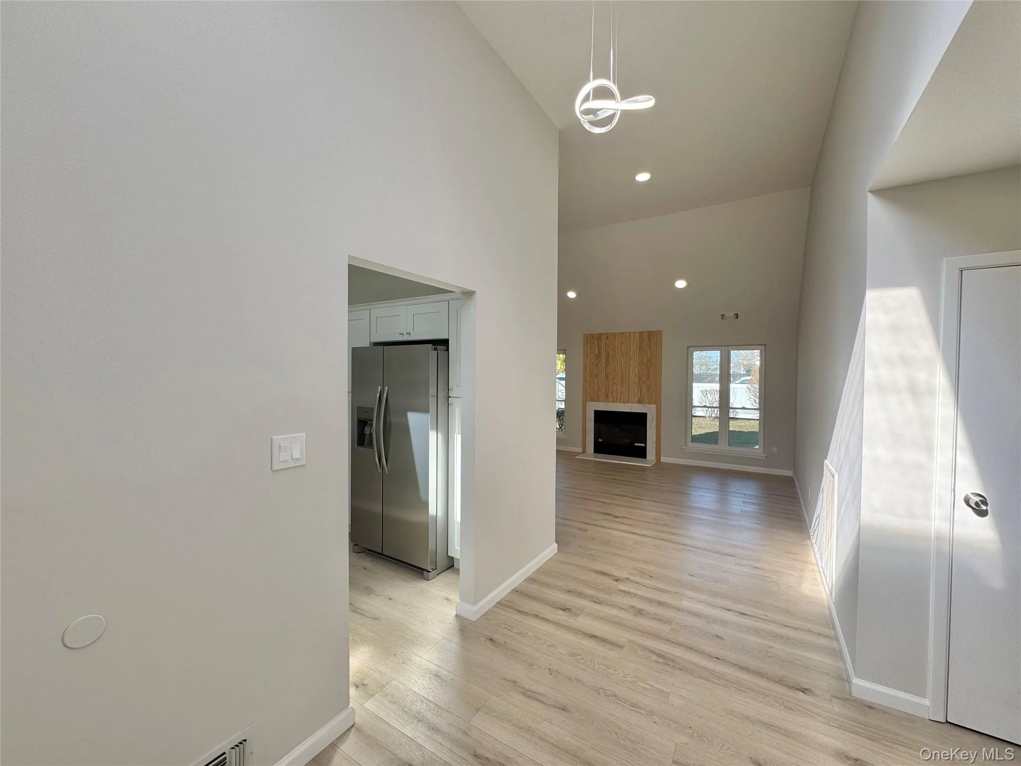 188 River Drive, Brookhaven, NY, 2 Bedrooms Bedrooms, 6 Rooms Rooms,2 BathroomsBathrooms,Residential,For Rent,River,0,1004820 188 River Drive, Brookhaven, NY, 2 Bedrooms Bedrooms, 6 Rooms Rooms,2 BathroomsBathrooms,Residential,For Rent,River,0,1004820