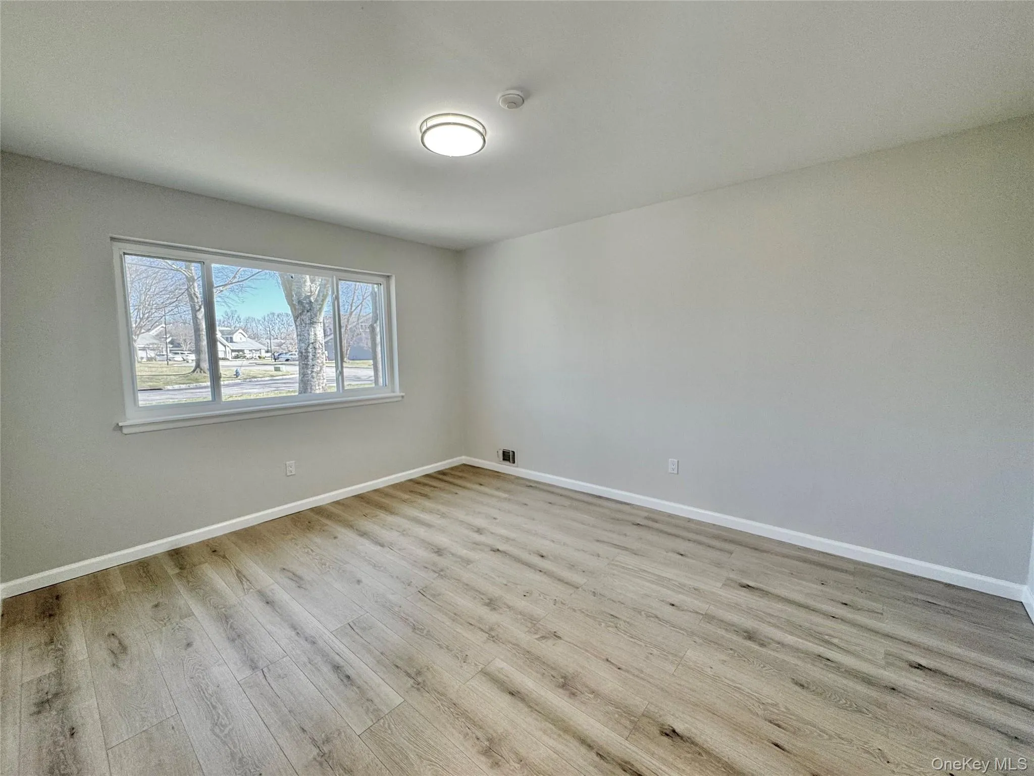 188 River Drive, Brookhaven, NY, 2 Bedrooms Bedrooms, 6 Rooms Rooms,2 BathroomsBathrooms,Residential,For Rent,River,0,1004820 188 River Drive, Brookhaven, NY, 2 Bedrooms Bedrooms, 6 Rooms Rooms,2 BathroomsBathrooms,Residential,For Rent,River,0,1004820