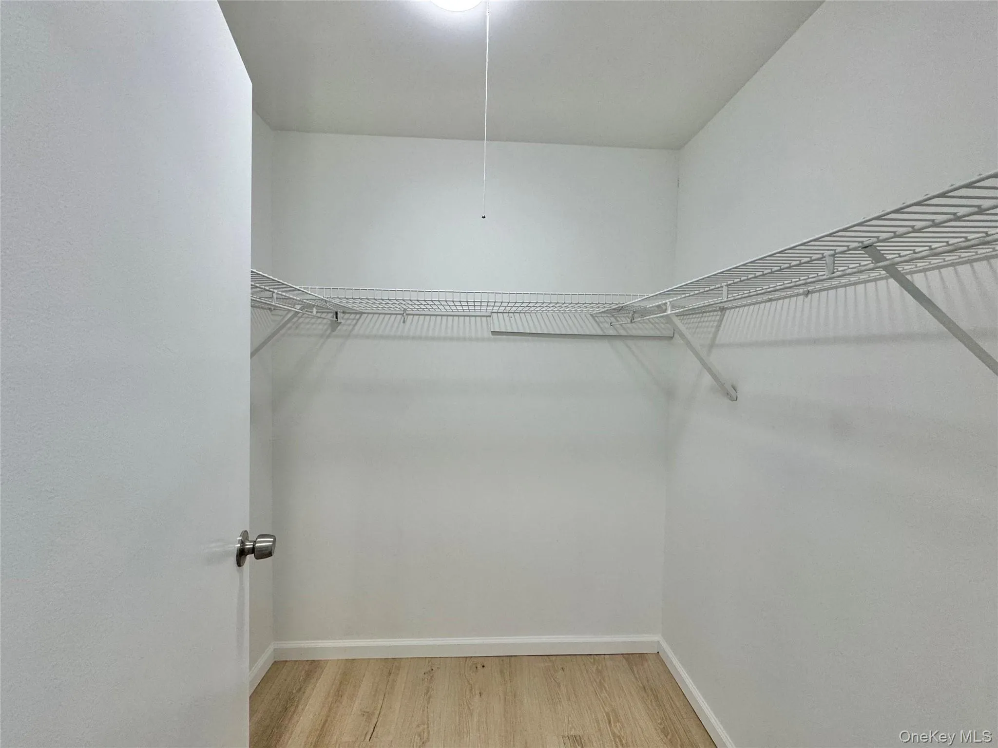 188 River Drive, Brookhaven, NY, 2 Bedrooms Bedrooms, 6 Rooms Rooms,2 BathroomsBathrooms,Residential,For Rent,River,0,1004820 188 River Drive, Brookhaven, NY, 2 Bedrooms Bedrooms, 6 Rooms Rooms,2 BathroomsBathrooms,Residential,For Rent,River,0,1004820
