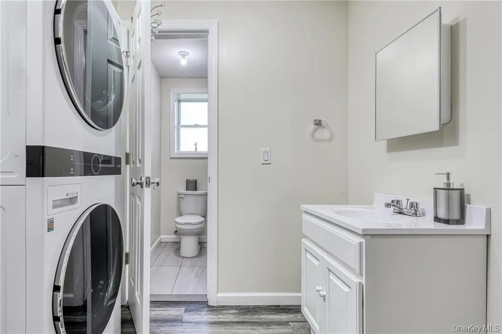 60 Cole Avenue, Ramapo, NY, 10 Bedrooms Bedrooms, 30 Rooms Rooms,4 BathroomsBathrooms,Residential,For Rent,Cole,0,1004821 60 Cole Avenue, Ramapo, NY, 10 Bedrooms Bedrooms, 30 Rooms Rooms,4 BathroomsBathrooms,Residential,For Rent,Cole,0,1004821