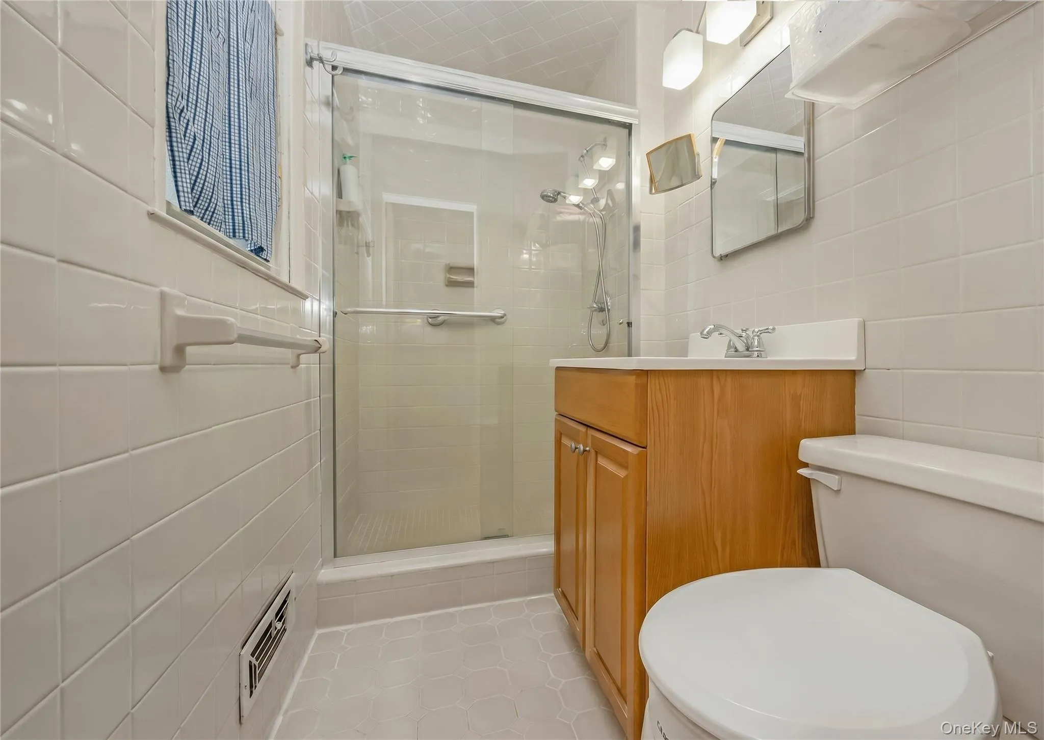 168-24 14th Avenue, New York, NY, 4 Bedrooms Bedrooms, 7 Rooms Rooms,2 BathroomsBathrooms,Residential,For Rent,14th,0,1004822 168-24 14th Avenue, New York, NY, 4 Bedrooms Bedrooms, 7 Rooms Rooms,2 BathroomsBathrooms,Residential,For Rent,14th,0,1004822