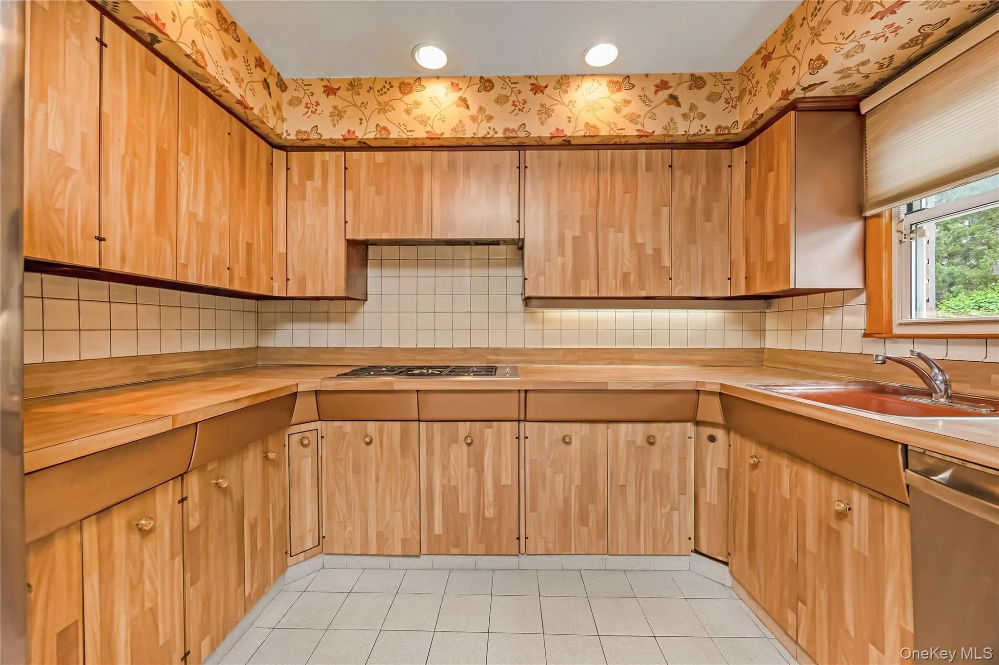 168-24 14th Avenue, New York, NY, 4 Bedrooms Bedrooms, 7 Rooms Rooms,2 BathroomsBathrooms,Residential,For Rent,14th,0,1004822 168-24 14th Avenue, New York, NY, 4 Bedrooms Bedrooms, 7 Rooms Rooms,2 BathroomsBathrooms,Residential,For Rent,14th,0,1004822