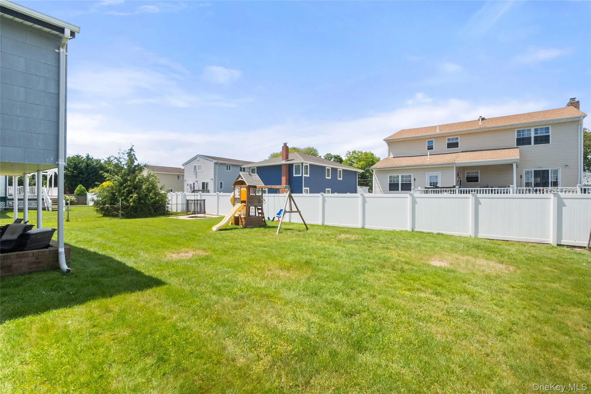 14 Plain Street, Babylon, NY, 3 Bedrooms Bedrooms, 7 Rooms Rooms,1 BathroomBathrooms,Residential,For Rent,Plain,0,1004826 14 Plain Street, Babylon, NY, 3 Bedrooms Bedrooms, 7 Rooms Rooms,1 BathroomBathrooms,Residential,For Rent,Plain,0,1004826