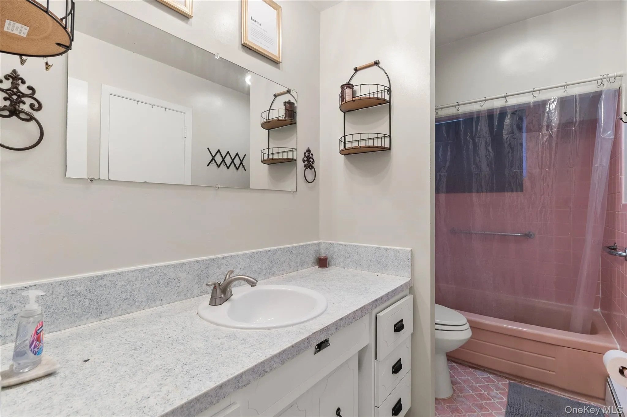 hallroom bathroom upstairs hallroom bathroom upstairs