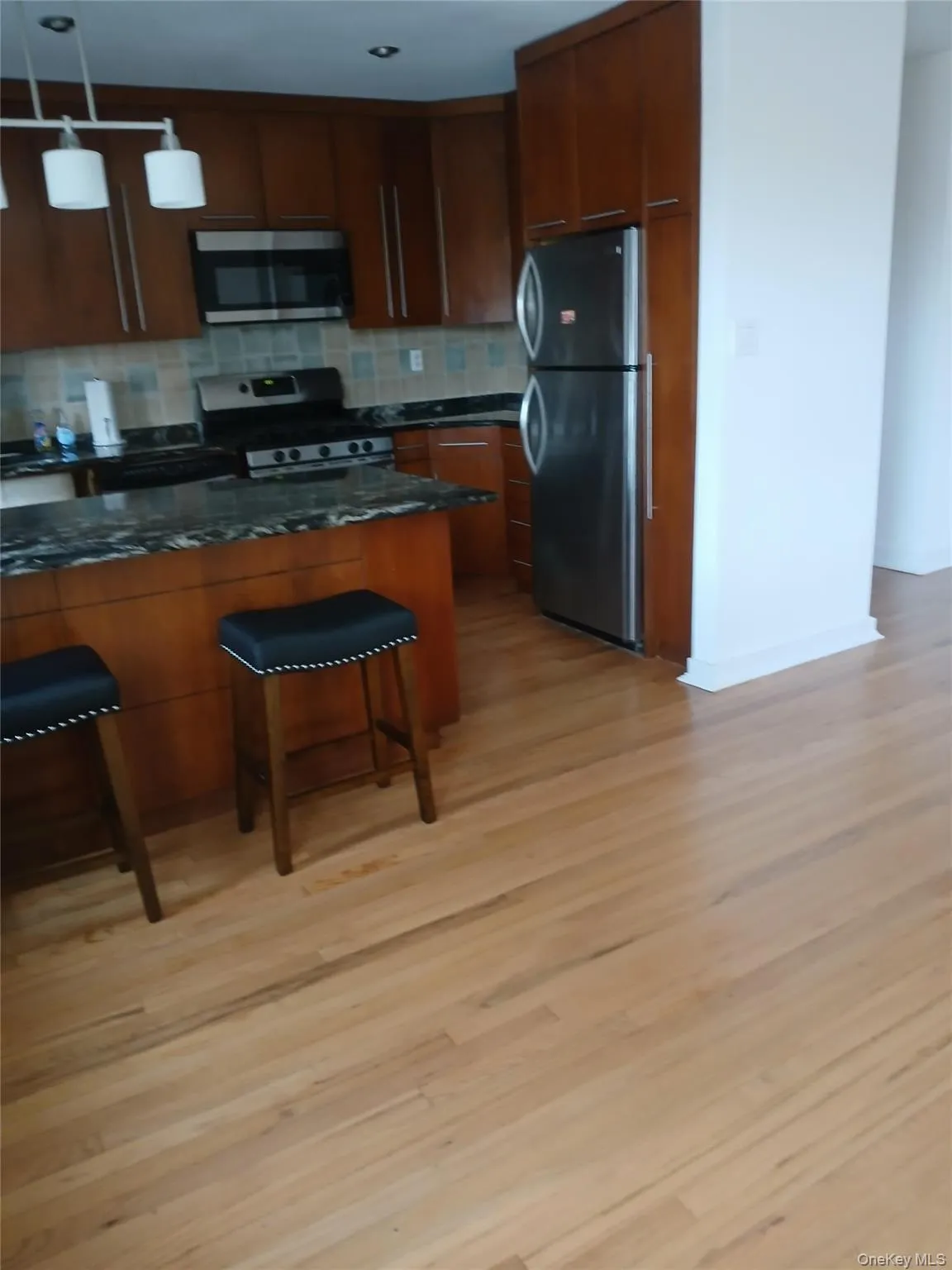 105-33 66 Avenue, New York, NY, 1 Bedroom Bedrooms, 3 Rooms Rooms,1 BathroomBathrooms,Residential Lease,For Rent,66,0,1004829 105-33 66 Avenue, New York, NY, 1 Bedroom Bedrooms, 3 Rooms Rooms,1 BathroomBathrooms,Residential Lease,For Rent,66,0,1004829