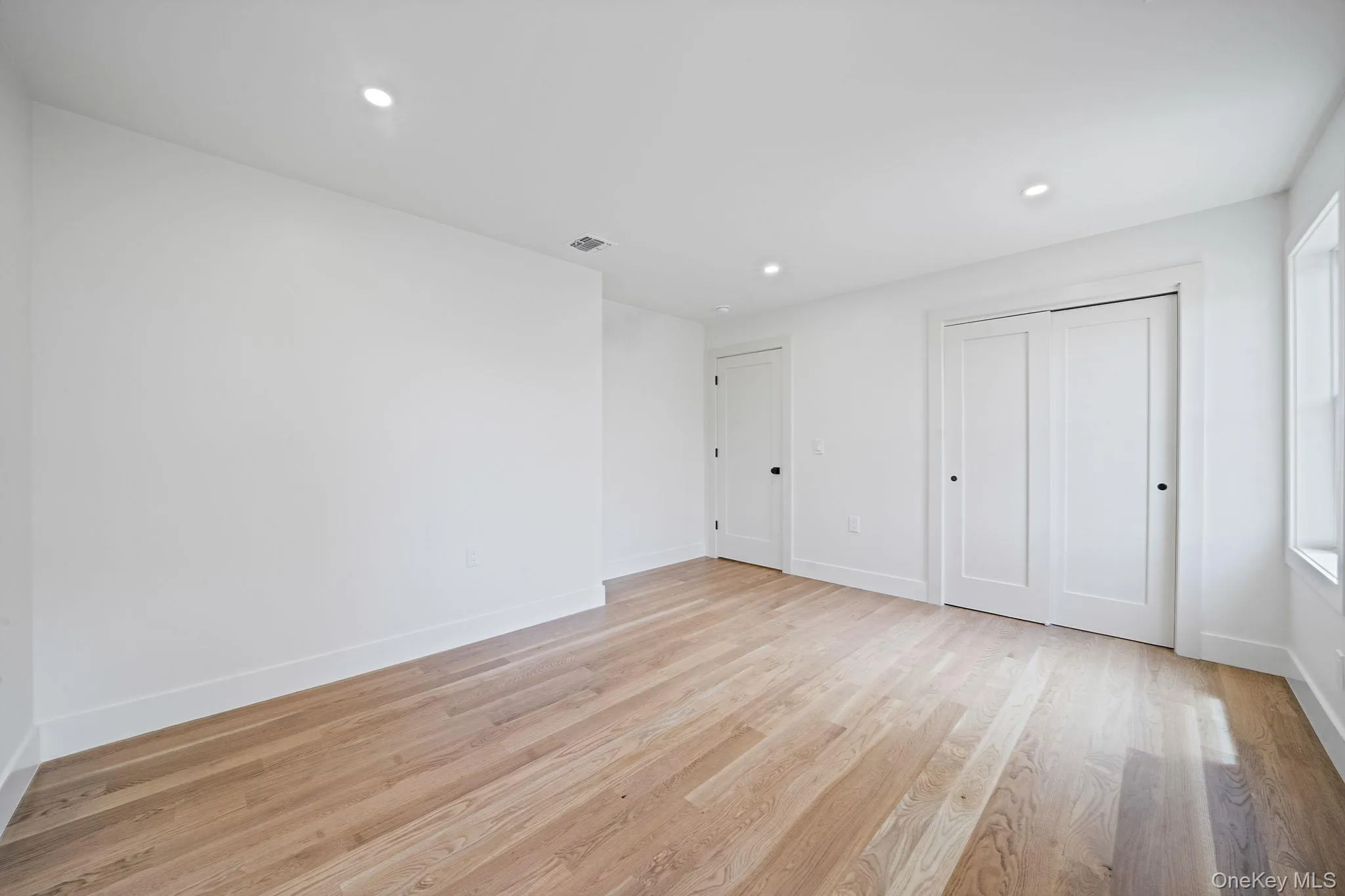100 Bieselin Road, Brookhaven, NY, 4 Bedrooms Bedrooms, 8 Rooms Rooms,2 BathroomsBathrooms,Residential,For Rent,Bieselin,0,1004840 100 Bieselin Road, Brookhaven, NY, 4 Bedrooms Bedrooms, 8 Rooms Rooms,2 BathroomsBathrooms,Residential,For Rent,Bieselin,0,1004840