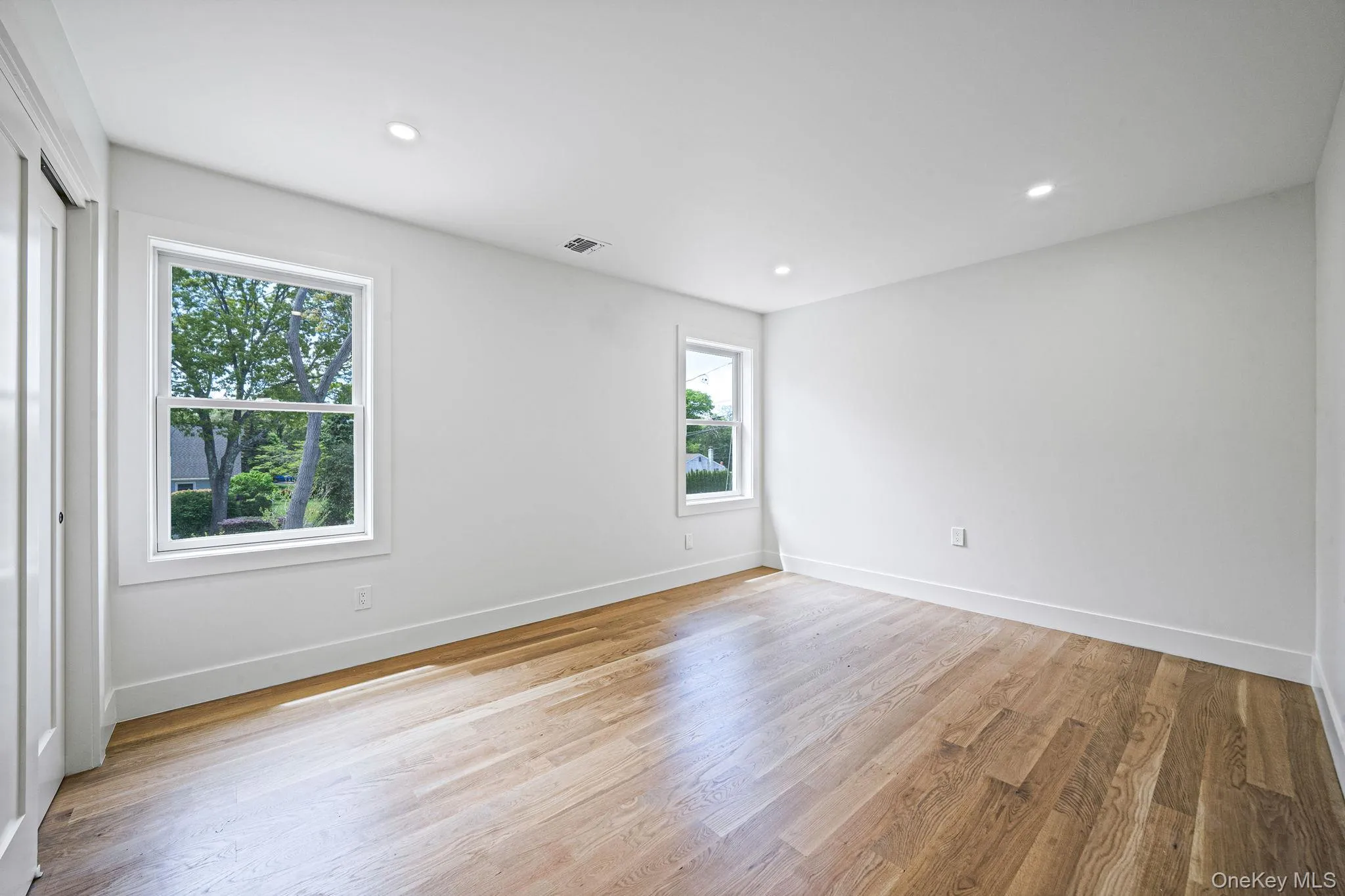 100 Bieselin Road, Brookhaven, NY, 4 Bedrooms Bedrooms, 8 Rooms Rooms,2 BathroomsBathrooms,Residential,For Rent,Bieselin,0,1004840 100 Bieselin Road, Brookhaven, NY, 4 Bedrooms Bedrooms, 8 Rooms Rooms,2 BathroomsBathrooms,Residential,For Rent,Bieselin,0,1004840