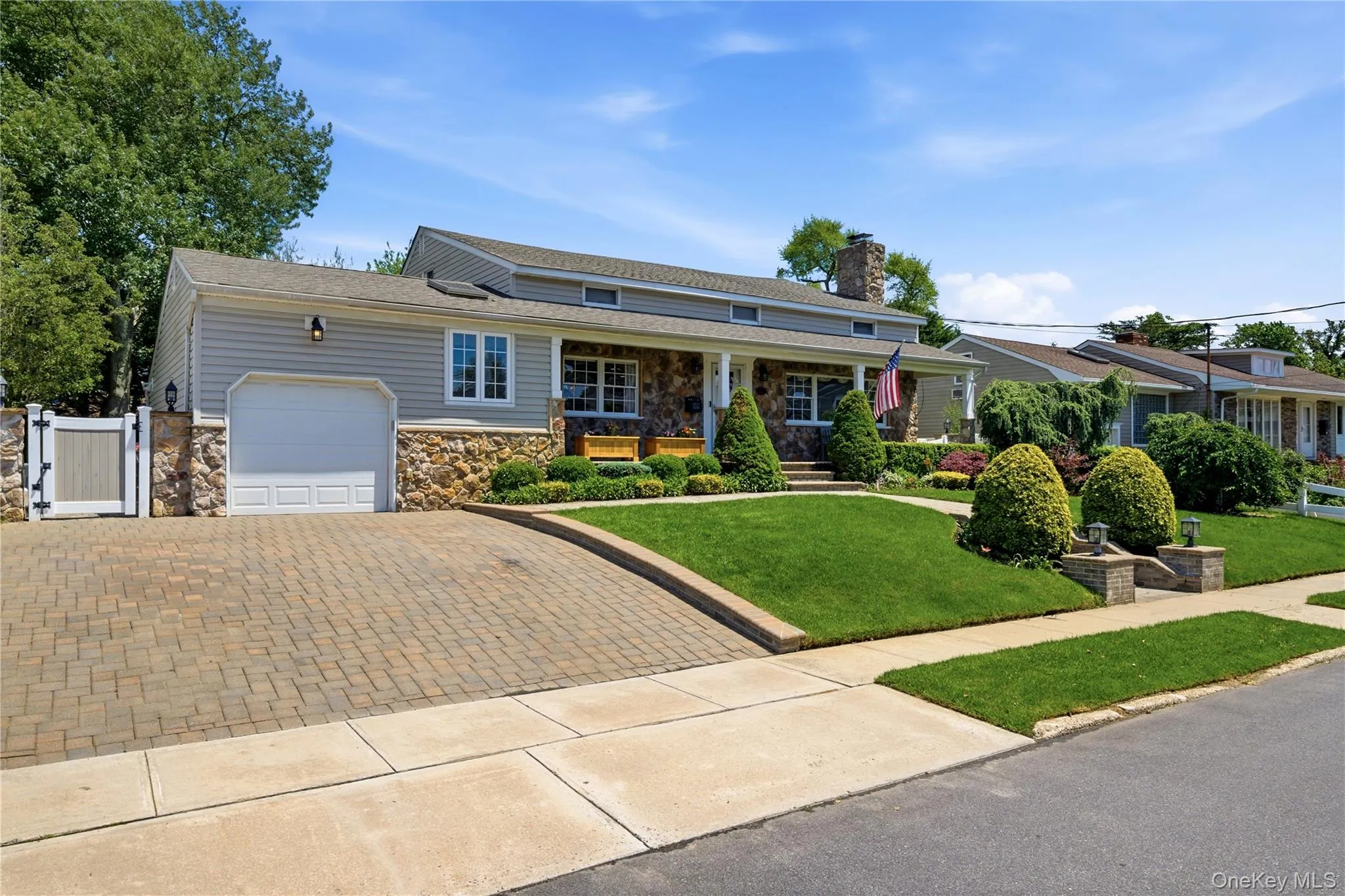 87 Laurel Drive, Oyster Bay, NY, 5 Bedrooms Bedrooms, 9 Rooms Rooms,3 BathroomsBathrooms,Residential,For Rent,Laurel,0,1004842 87 Laurel Drive, Oyster Bay, NY, 5 Bedrooms Bedrooms, 9 Rooms Rooms,3 BathroomsBathrooms,Residential,For Rent,Laurel,0,1004842
