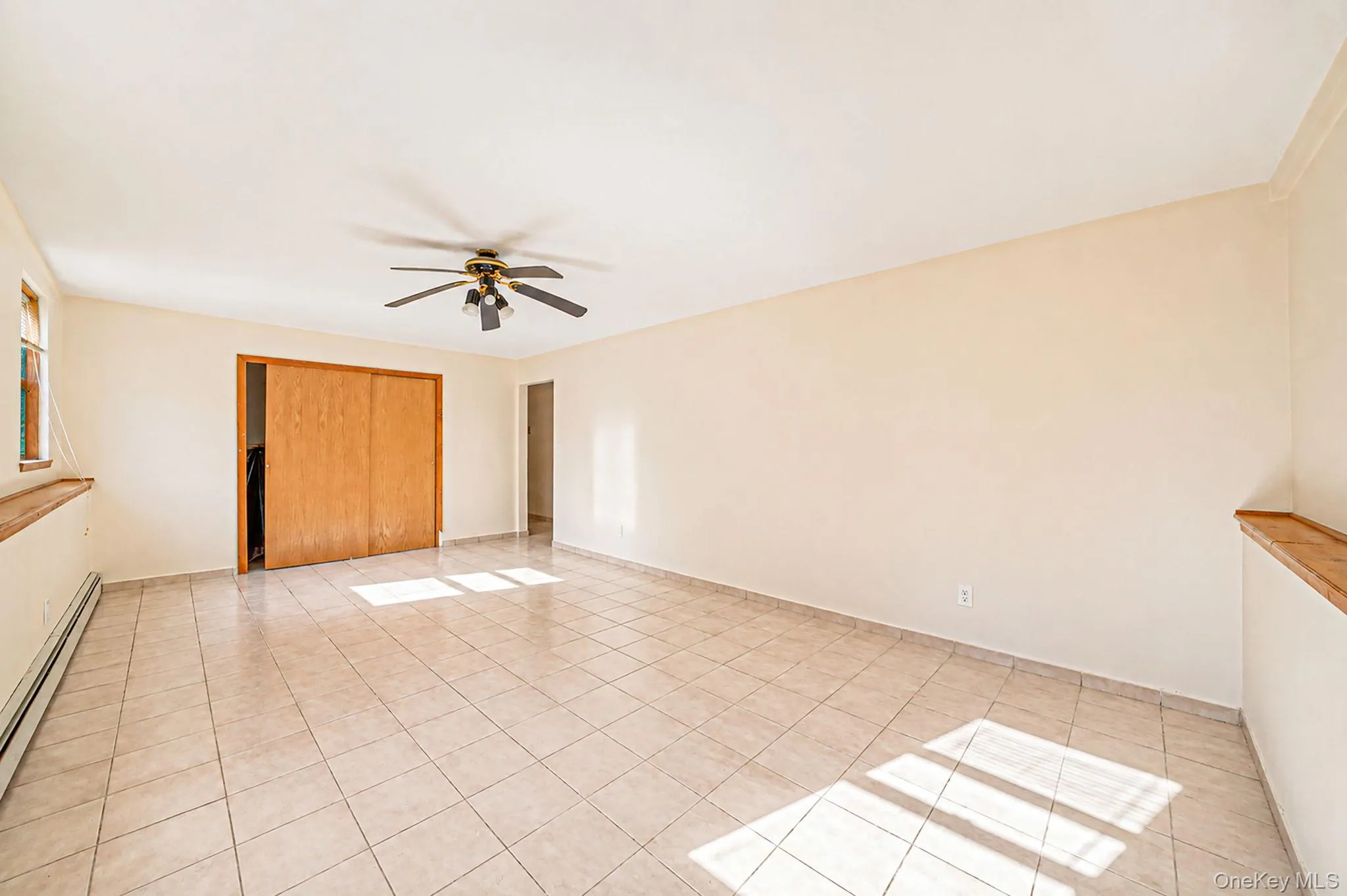 28 Strafford Street, Brookhaven, NY, 5 Bedrooms Bedrooms, 10 Rooms Rooms,3 BathroomsBathrooms,Residential,For Rent,Strafford,0,1004847 28 Strafford Street, Brookhaven, NY, 5 Bedrooms Bedrooms, 10 Rooms Rooms,3 BathroomsBathrooms,Residential,For Rent,Strafford,0,1004847