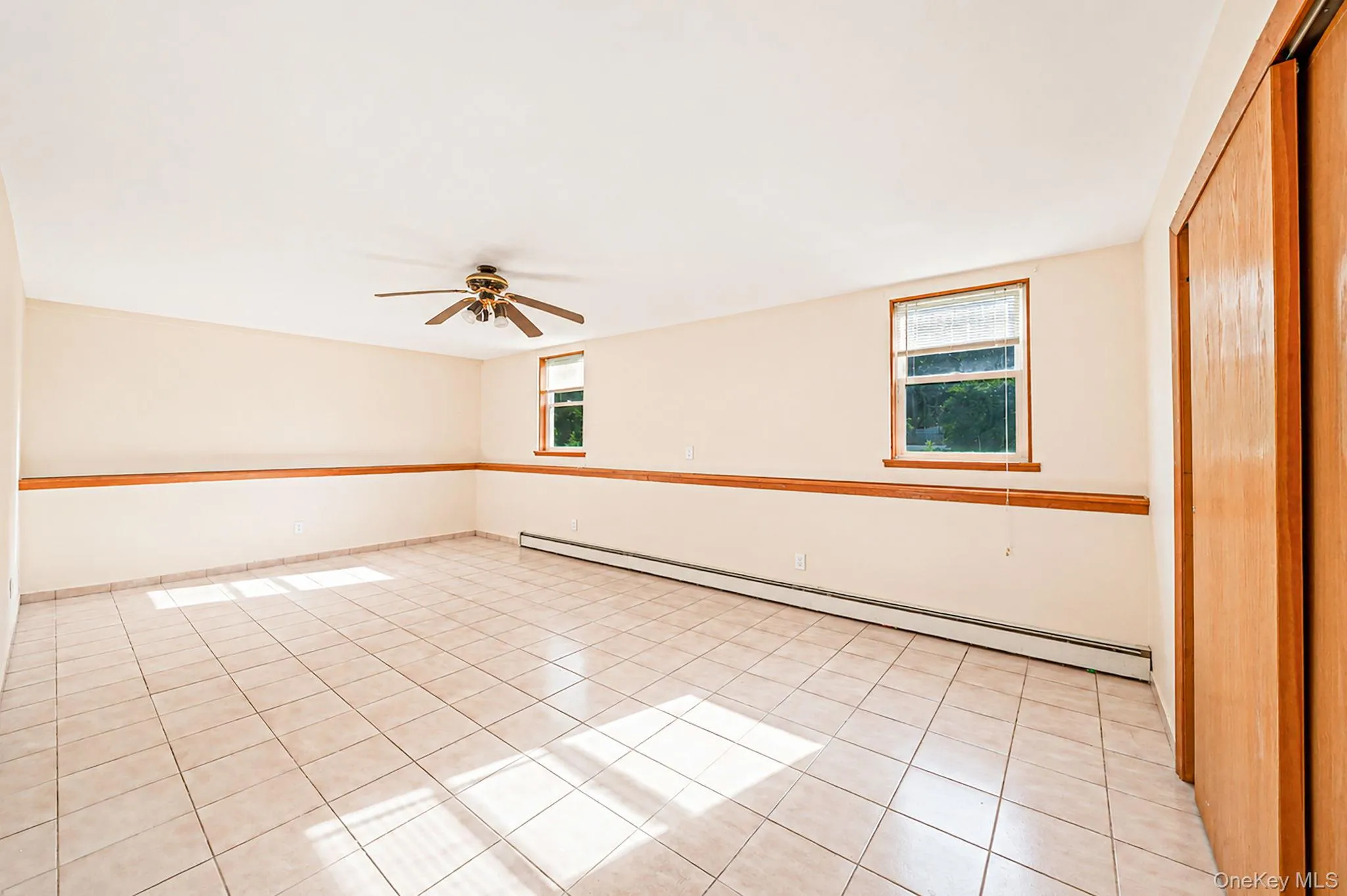 28 Strafford Street, Brookhaven, NY, 5 Bedrooms Bedrooms, 10 Rooms Rooms,3 BathroomsBathrooms,Residential,For Rent,Strafford,0,1004847 28 Strafford Street, Brookhaven, NY, 5 Bedrooms Bedrooms, 10 Rooms Rooms,3 BathroomsBathrooms,Residential,For Rent,Strafford,0,1004847