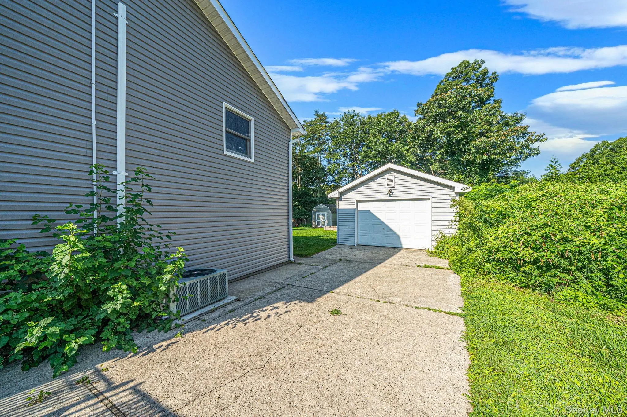 28 Strafford Street, Brookhaven, NY, 5 Bedrooms Bedrooms, 10 Rooms Rooms,3 BathroomsBathrooms,Residential,For Rent,Strafford,0,1004847 28 Strafford Street, Brookhaven, NY, 5 Bedrooms Bedrooms, 10 Rooms Rooms,3 BathroomsBathrooms,Residential,For Rent,Strafford,0,1004847