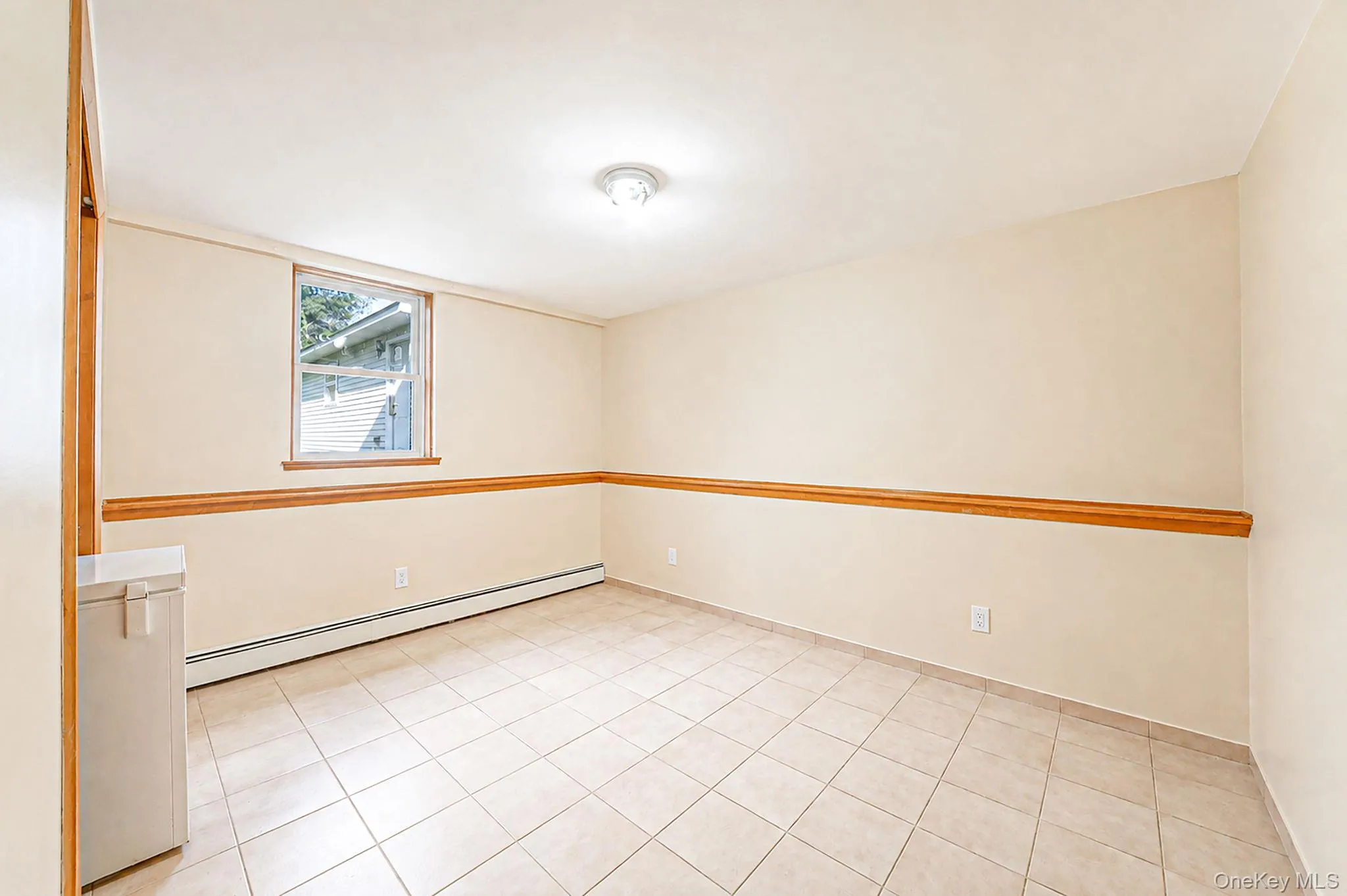 28 Strafford Street, Brookhaven, NY, 5 Bedrooms Bedrooms, 10 Rooms Rooms,3 BathroomsBathrooms,Residential,For Rent,Strafford,0,1004847 28 Strafford Street, Brookhaven, NY, 5 Bedrooms Bedrooms, 10 Rooms Rooms,3 BathroomsBathrooms,Residential,For Rent,Strafford,0,1004847