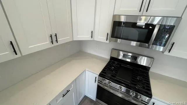 77 Connecticut Avenue, Long Beach, NY, 3 Bedrooms Bedrooms, 5 Rooms Rooms,1 BathroomBathrooms,Residential,For Rent,Connecticut,0,1004850 77 Connecticut Avenue, Long Beach, NY, 3 Bedrooms Bedrooms, 5 Rooms Rooms,1 BathroomBathrooms,Residential,For Rent,Connecticut,0,1004850