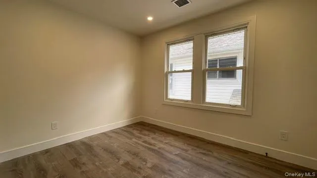77 Connecticut Avenue, Long Beach, NY, 3 Bedrooms Bedrooms, 5 Rooms Rooms,1 BathroomBathrooms,Residential,For Rent,Connecticut,0,1004850 77 Connecticut Avenue, Long Beach, NY, 3 Bedrooms Bedrooms, 5 Rooms Rooms,1 BathroomBathrooms,Residential,For Rent,Connecticut,0,1004850