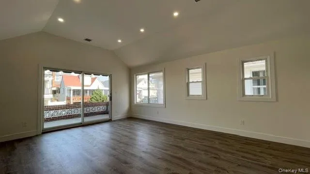 77 Connecticut Avenue, Long Beach, NY, 3 Bedrooms Bedrooms, 5 Rooms Rooms,1 BathroomBathrooms,Residential,For Rent,Connecticut,0,1004850 77 Connecticut Avenue, Long Beach, NY, 3 Bedrooms Bedrooms, 5 Rooms Rooms,1 BathroomBathrooms,Residential,For Rent,Connecticut,0,1004850