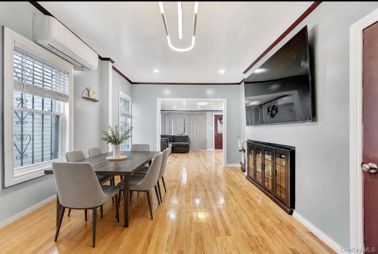 9317 214th Street, New York, NY, 3 Bedrooms Bedrooms, 8 Rooms Rooms,3 BathroomsBathrooms,Residential,For Rent,214th,0,1004860 9317 214th Street, New York, NY, 3 Bedrooms Bedrooms, 8 Rooms Rooms,3 BathroomsBathrooms,Residential,For Rent,214th,0,1004860