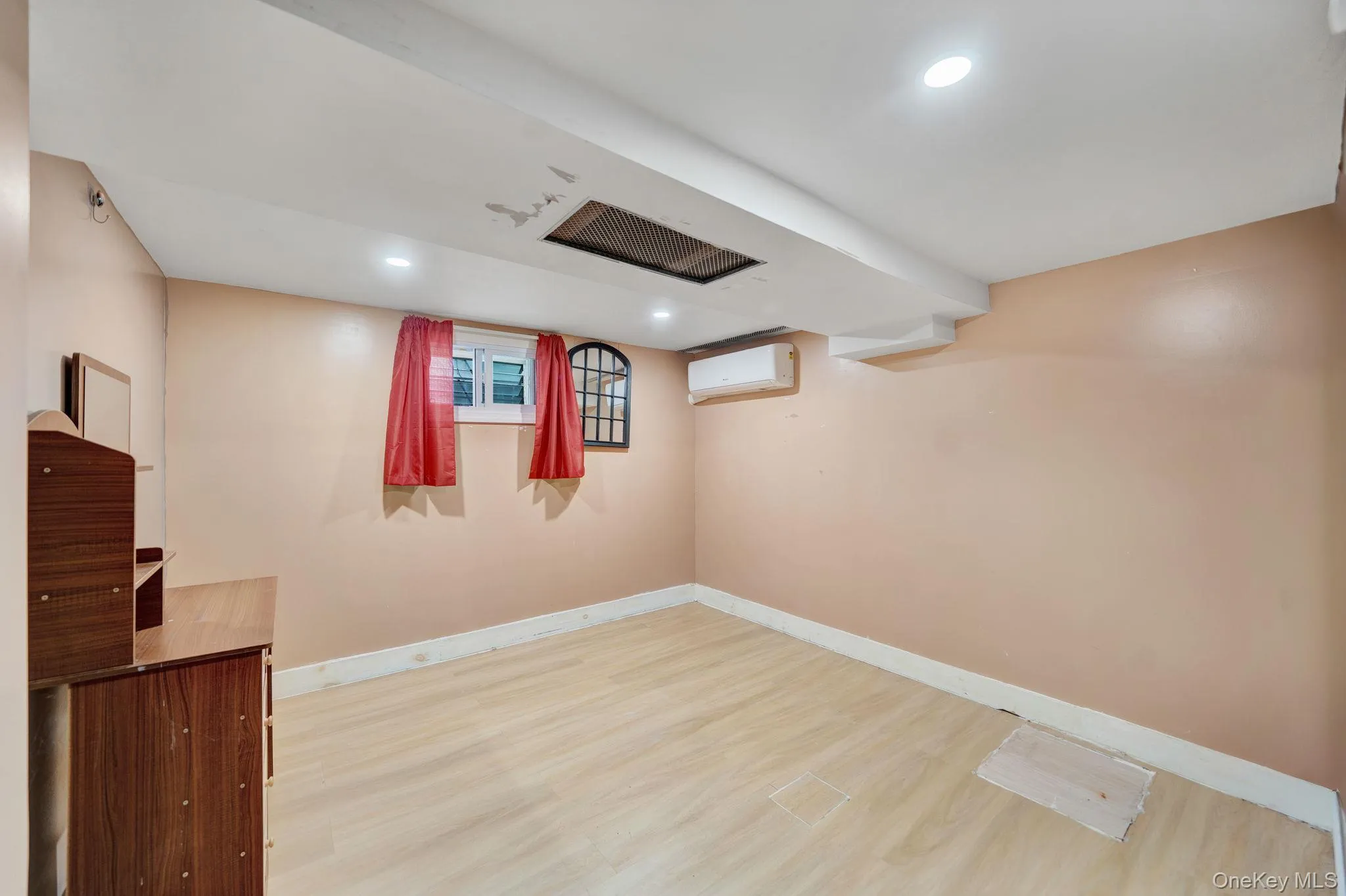9317 214th Street, New York, NY, 3 Bedrooms Bedrooms, 8 Rooms Rooms,3 BathroomsBathrooms,Residential,For Rent,214th,0,1004860 9317 214th Street, New York, NY, 3 Bedrooms Bedrooms, 8 Rooms Rooms,3 BathroomsBathrooms,Residential,For Rent,214th,0,1004860