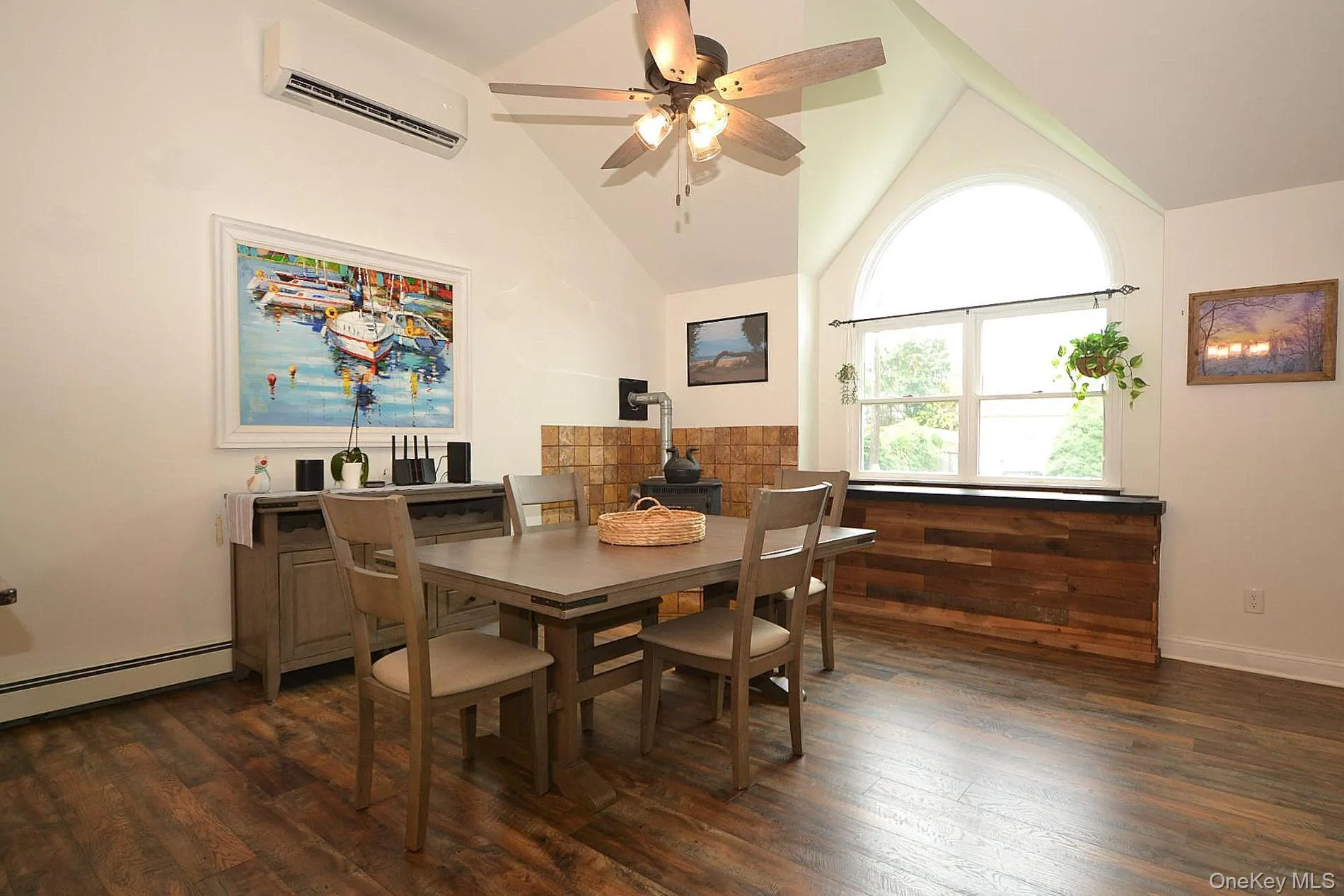 19 Fountain Road, Brookhaven, NY, 3 Bedrooms Bedrooms, 7 Rooms Rooms,2 BathroomsBathrooms,Residential,For Rent,Fountain,0,KEY1004864 19 Fountain Road, Brookhaven, NY, 3 Bedrooms Bedrooms, 7 Rooms Rooms,2 BathroomsBathrooms,Residential,For Rent,Fountain,0,KEY1004864