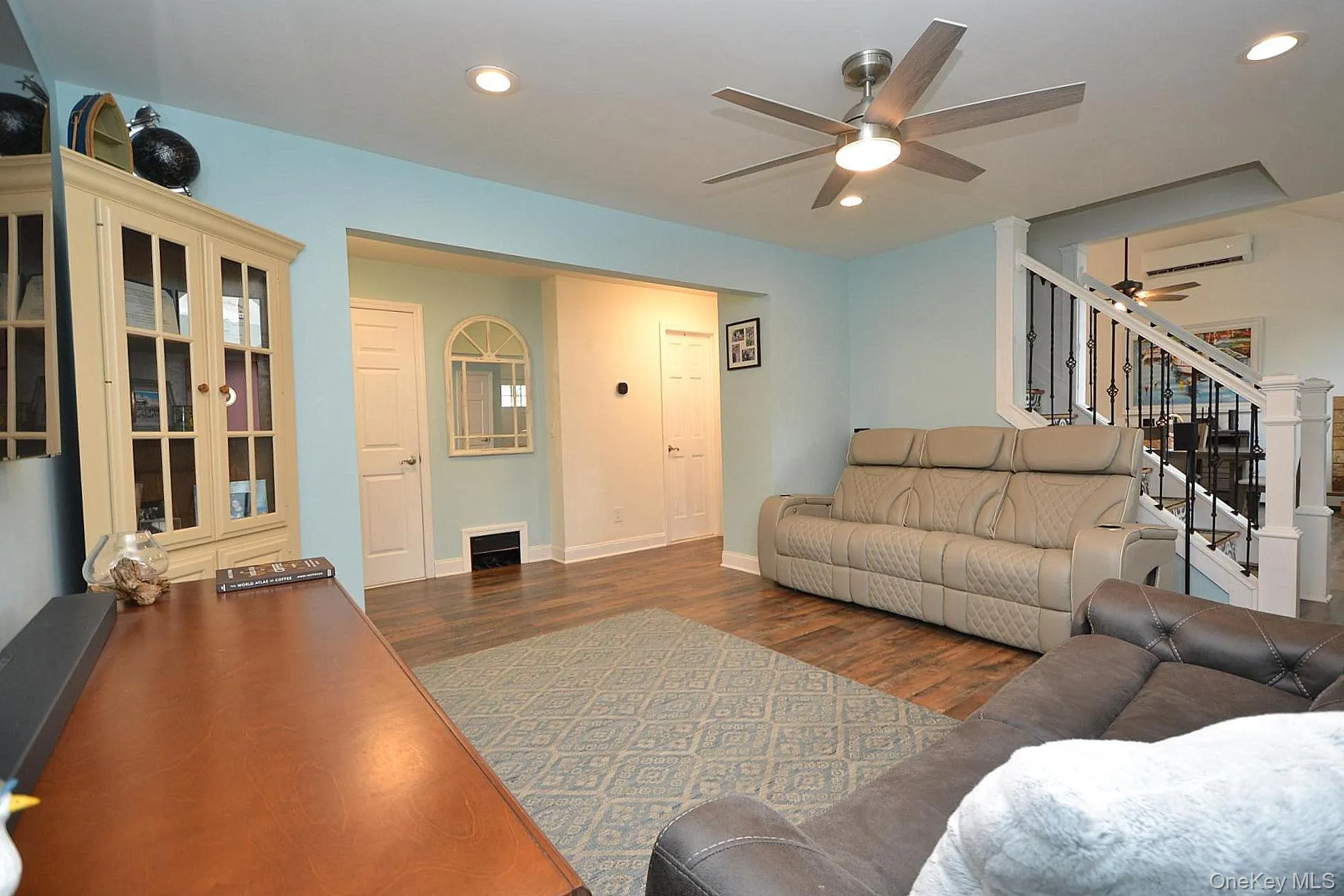 19 Fountain Road, Brookhaven, NY, 3 Bedrooms Bedrooms, 7 Rooms Rooms,2 BathroomsBathrooms,Residential,For Rent,Fountain,0,KEY1004864 19 Fountain Road, Brookhaven, NY, 3 Bedrooms Bedrooms, 7 Rooms Rooms,2 BathroomsBathrooms,Residential,For Rent,Fountain,0,KEY1004864