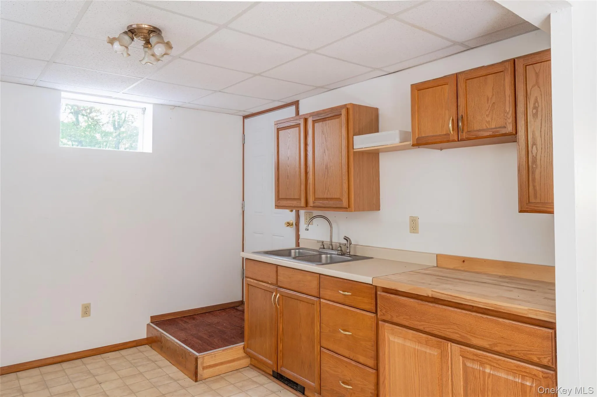 182 Frey Road, Mamakating, NY, 3 Bedrooms Bedrooms, 8 Rooms Rooms,3 BathroomsBathrooms,Residential,For Rent,Frey,0,1004867 182 Frey Road, Mamakating, NY, 3 Bedrooms Bedrooms, 8 Rooms Rooms,3 BathroomsBathrooms,Residential,For Rent,Frey,0,1004867