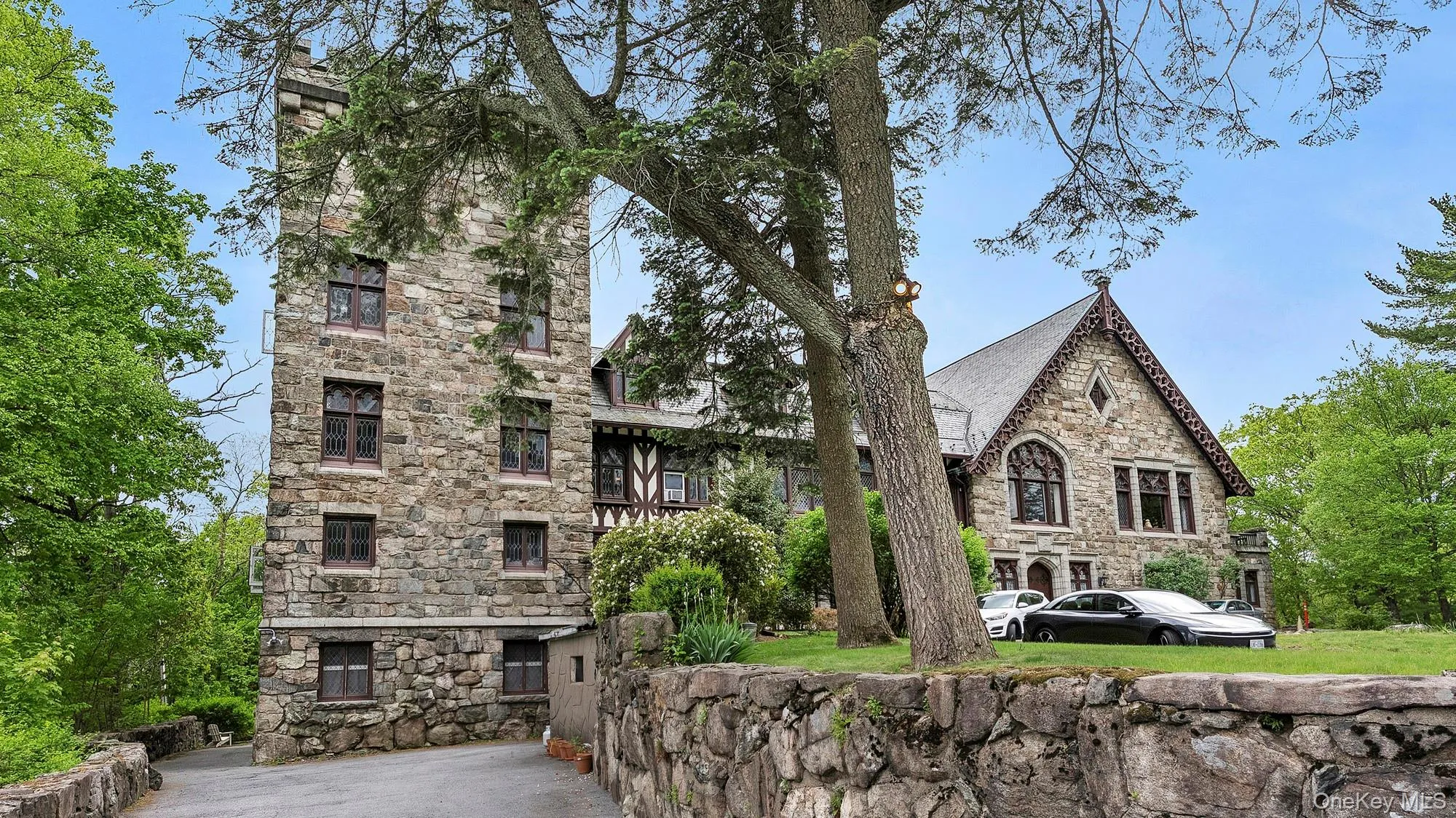 61 Crows Nest Road, Tuxedo, NY, 3 Bedrooms Bedrooms, 6 Rooms Rooms,2 BathroomsBathrooms,Residential Lease,For Rent,Crows Nest,0,1004872 61 Crows Nest Road, Tuxedo, NY, 3 Bedrooms Bedrooms, 6 Rooms Rooms,2 BathroomsBathrooms,Residential Lease,For Rent,Crows Nest,0,1004872