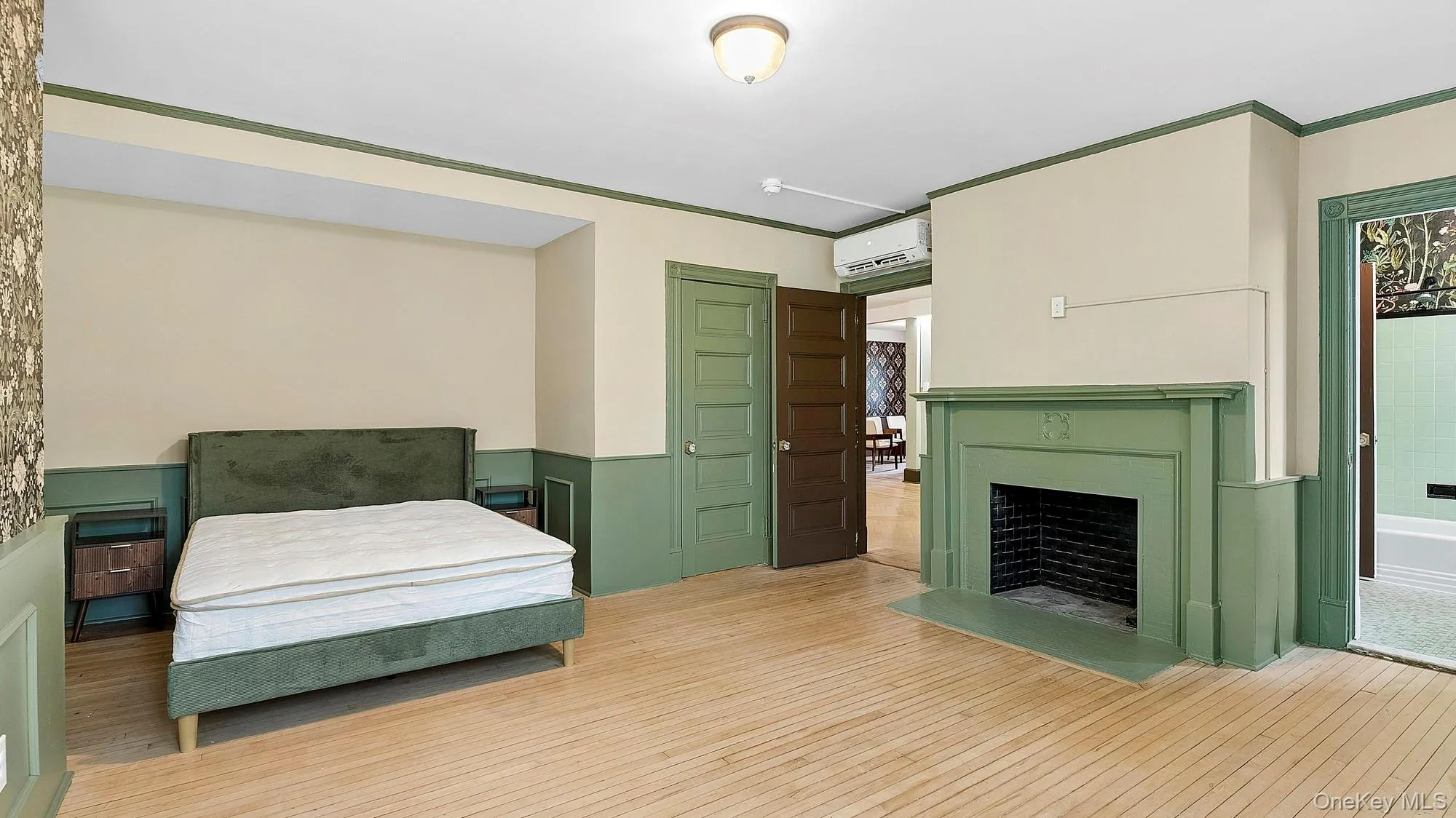 61 Crows Nest Road, Tuxedo, NY, 3 Bedrooms Bedrooms, 6 Rooms Rooms,2 BathroomsBathrooms,Residential Lease,For Rent,Crows Nest,0,1004872 61 Crows Nest Road, Tuxedo, NY, 3 Bedrooms Bedrooms, 6 Rooms Rooms,2 BathroomsBathrooms,Residential Lease,For Rent,Crows Nest,0,1004872