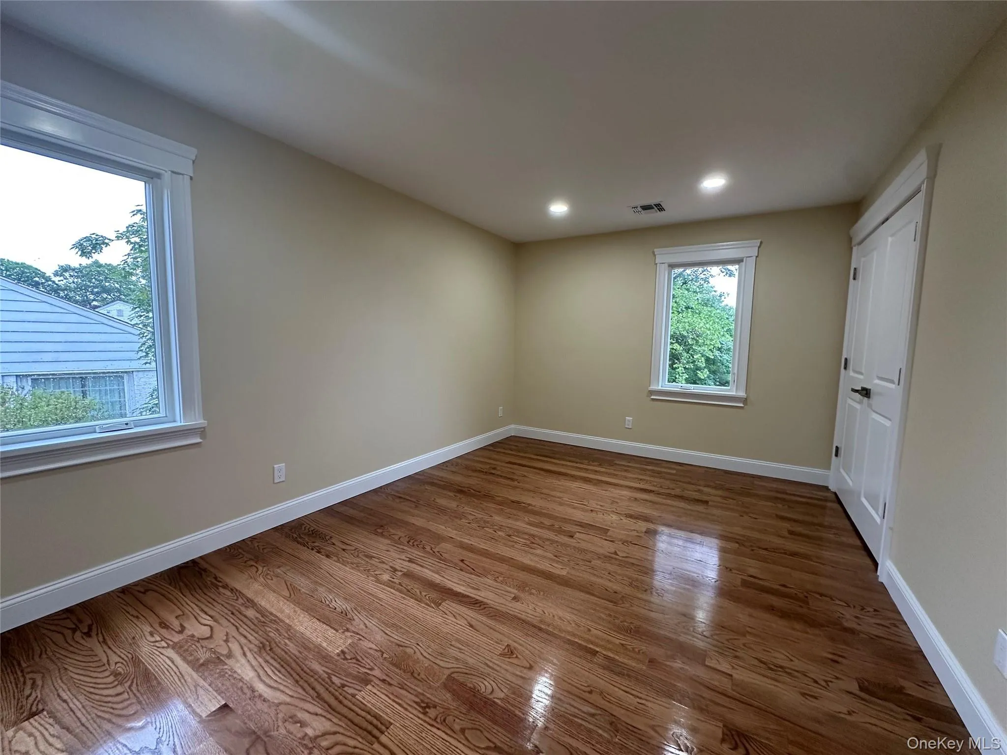 114 Maytime Drive, Oyster Bay, NY, 6 Bedrooms Bedrooms, 18 Rooms Rooms,5 BathroomsBathrooms,Residential,For Rent,Maytime,0,1004874 114 Maytime Drive, Oyster Bay, NY, 6 Bedrooms Bedrooms, 18 Rooms Rooms,5 BathroomsBathrooms,Residential,For Rent,Maytime,0,1004874
