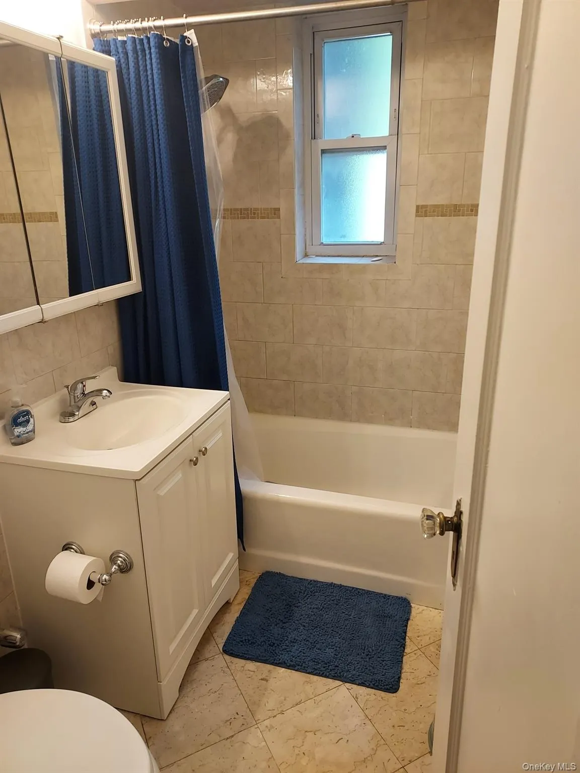 12 Hamilton Place, Hempstead, NY, 1 Bedroom Bedrooms, 3 Rooms Rooms,1 BathroomBathrooms,Residential Lease,For Rent,Hamilton,0,1004878 12 Hamilton Place, Hempstead, NY, 1 Bedroom Bedrooms, 3 Rooms Rooms,1 BathroomBathrooms,Residential Lease,For Rent,Hamilton,0,1004878