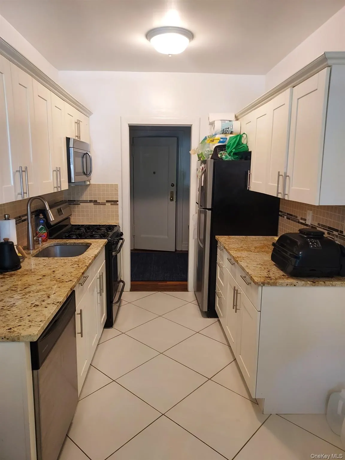 12 Hamilton Place, Hempstead, NY, 1 Bedroom Bedrooms, 3 Rooms Rooms,1 BathroomBathrooms,Residential Lease,For Rent,Hamilton,0,1004878 12 Hamilton Place, Hempstead, NY, 1 Bedroom Bedrooms, 3 Rooms Rooms,1 BathroomBathrooms,Residential Lease,For Rent,Hamilton,0,1004878