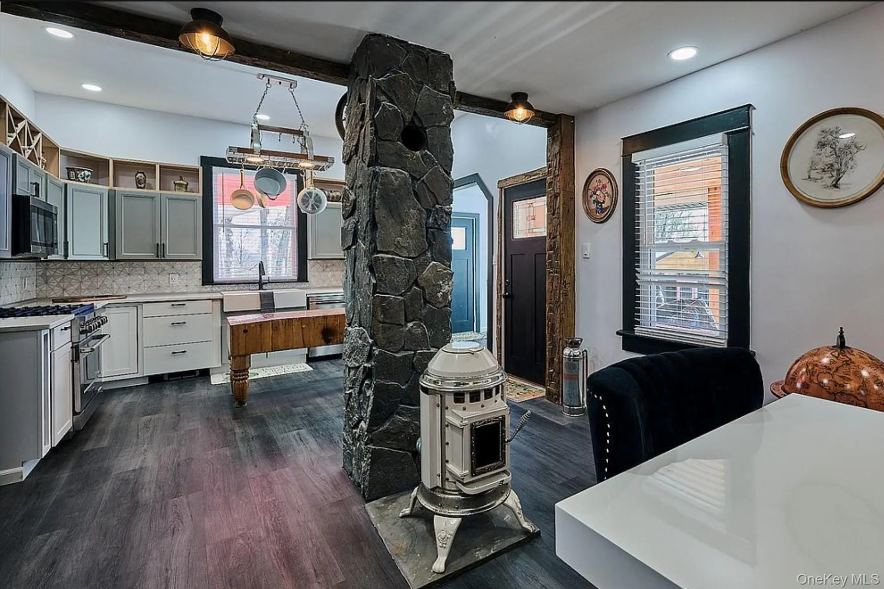 541 Cold Spring Road, Thompson, NY, 3 Bedrooms Bedrooms, 6 Rooms Rooms,1 BathroomBathrooms,Residential,For Rent,Cold Spring,0,1004885 541 Cold Spring Road, Thompson, NY, 3 Bedrooms Bedrooms, 6 Rooms Rooms,1 BathroomBathrooms,Residential,For Rent,Cold Spring,0,1004885