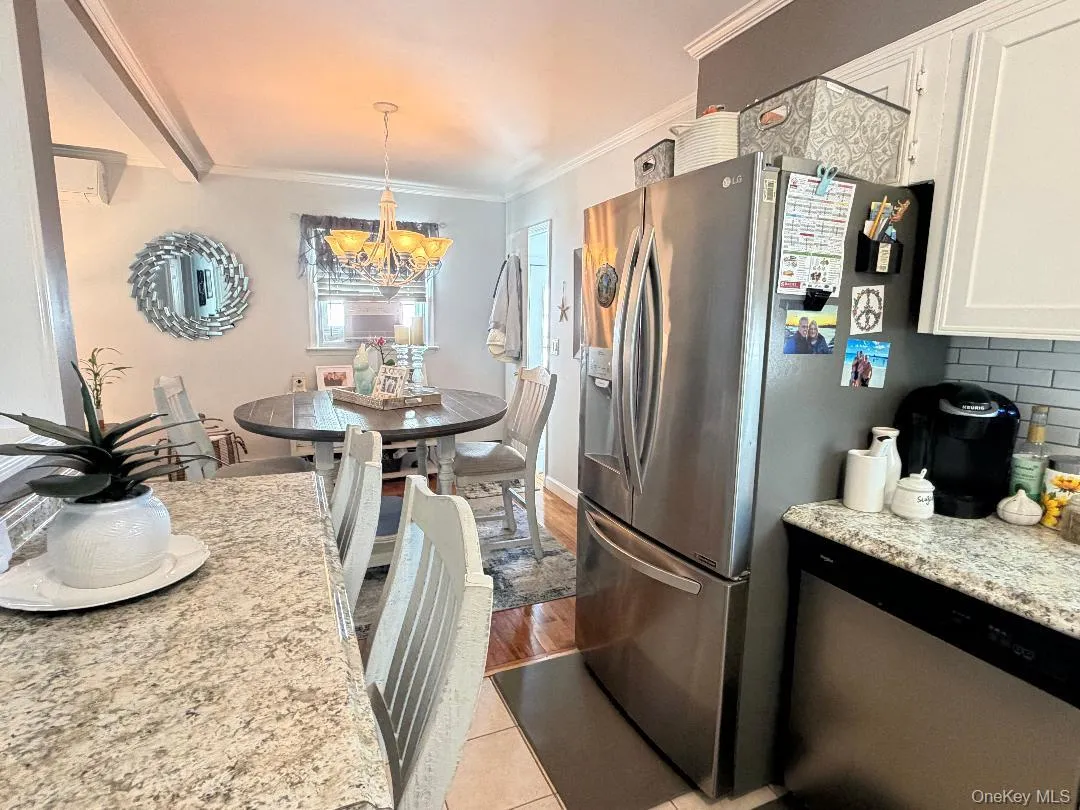 3 Commack Road, Brookhaven, NY, 3 Bedrooms Bedrooms, 6 Rooms Rooms,2 BathroomsBathrooms,Residential,For Rent,Commack,0,1004892 3 Commack Road, Brookhaven, NY, 3 Bedrooms Bedrooms, 6 Rooms Rooms,2 BathroomsBathrooms,Residential,For Rent,Commack,0,1004892