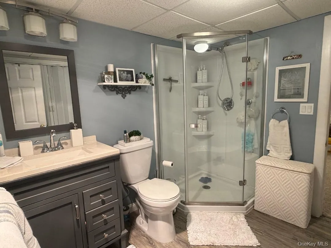 3 Commack Road, Brookhaven, NY, 3 Bedrooms Bedrooms, 6 Rooms Rooms,2 BathroomsBathrooms,Residential,For Rent,Commack,0,1004892 3 Commack Road, Brookhaven, NY, 3 Bedrooms Bedrooms, 6 Rooms Rooms,2 BathroomsBathrooms,Residential,For Rent,Commack,0,1004892