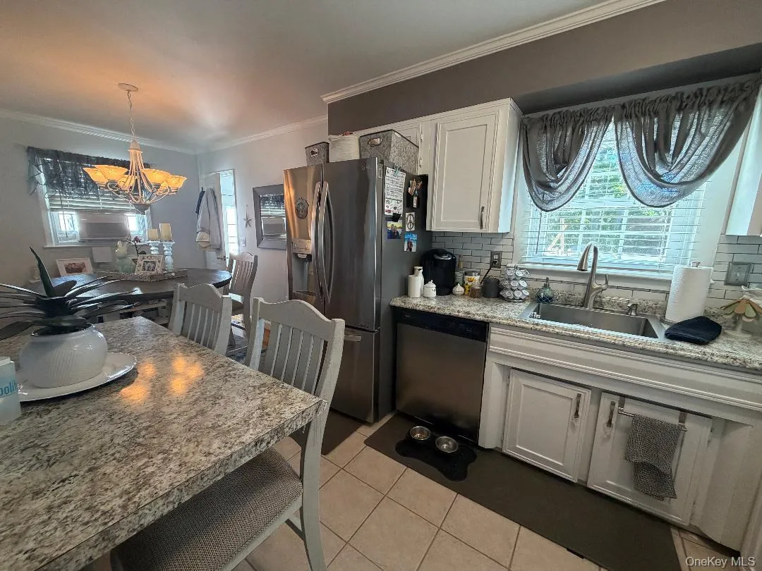 3 Commack Road, Brookhaven, NY, 3 Bedrooms Bedrooms, 6 Rooms Rooms,2 BathroomsBathrooms,Residential,For Rent,Commack,0,1004892 3 Commack Road, Brookhaven, NY, 3 Bedrooms Bedrooms, 6 Rooms Rooms,2 BathroomsBathrooms,Residential,For Rent,Commack,0,1004892
