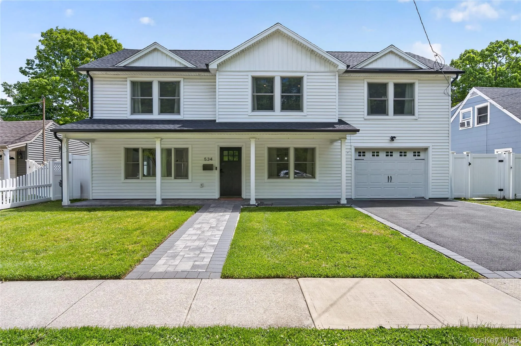 534 Riverside Avenue, Oyster Bay, NY, 5 Bedrooms Bedrooms, 8 Rooms Rooms,3 BathroomsBathrooms,Residential,For Rent,Riverside,0,1004893 534 Riverside Avenue, Oyster Bay, NY, 5 Bedrooms Bedrooms, 8 Rooms Rooms,3 BathroomsBathrooms,Residential,For Rent,Riverside,0,1004893