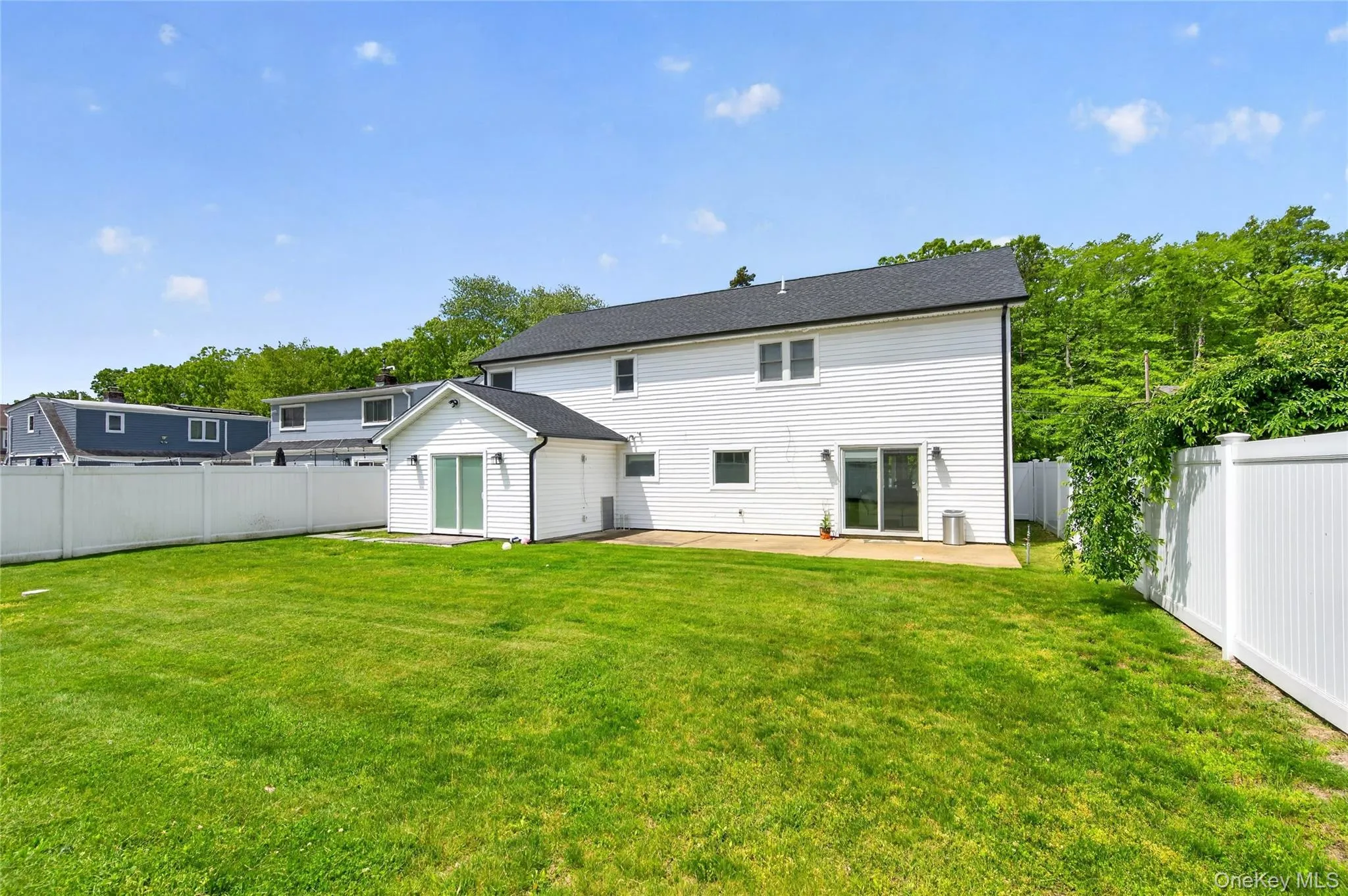 534 Riverside Avenue, Oyster Bay, NY, 5 Bedrooms Bedrooms, 8 Rooms Rooms,3 BathroomsBathrooms,Residential,For Rent,Riverside,0,1004893 534 Riverside Avenue, Oyster Bay, NY, 5 Bedrooms Bedrooms, 8 Rooms Rooms,3 BathroomsBathrooms,Residential,For Rent,Riverside,0,1004893