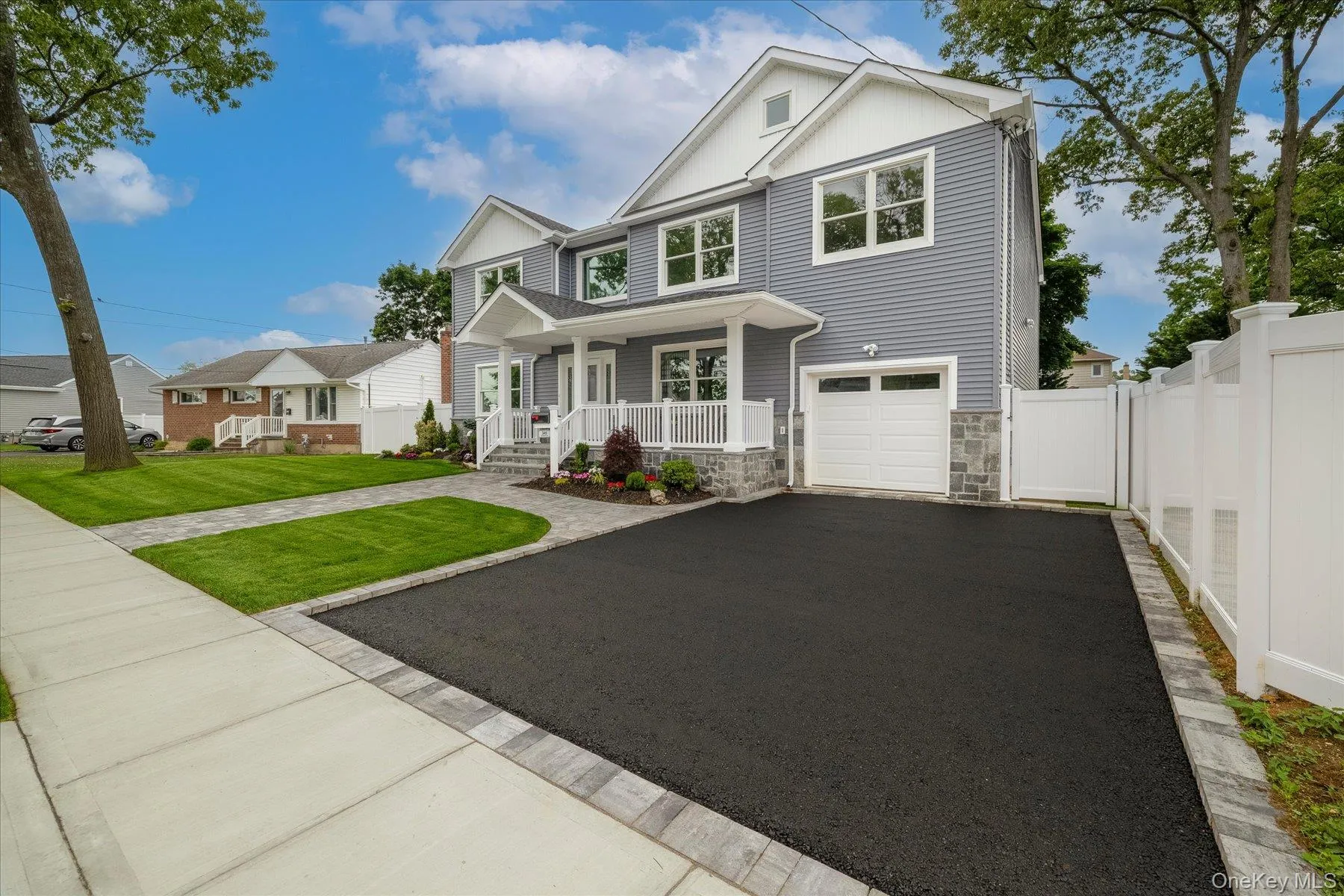 345 Christopher Street, Hempstead, NY, 5 Bedrooms Bedrooms, 8 Rooms Rooms,4 BathroomsBathrooms,Residential,For Rent,Christopher,0,1004896 345 Christopher Street, Hempstead, NY, 5 Bedrooms Bedrooms, 8 Rooms Rooms,4 BathroomsBathrooms,Residential,For Rent,Christopher,0,1004896
