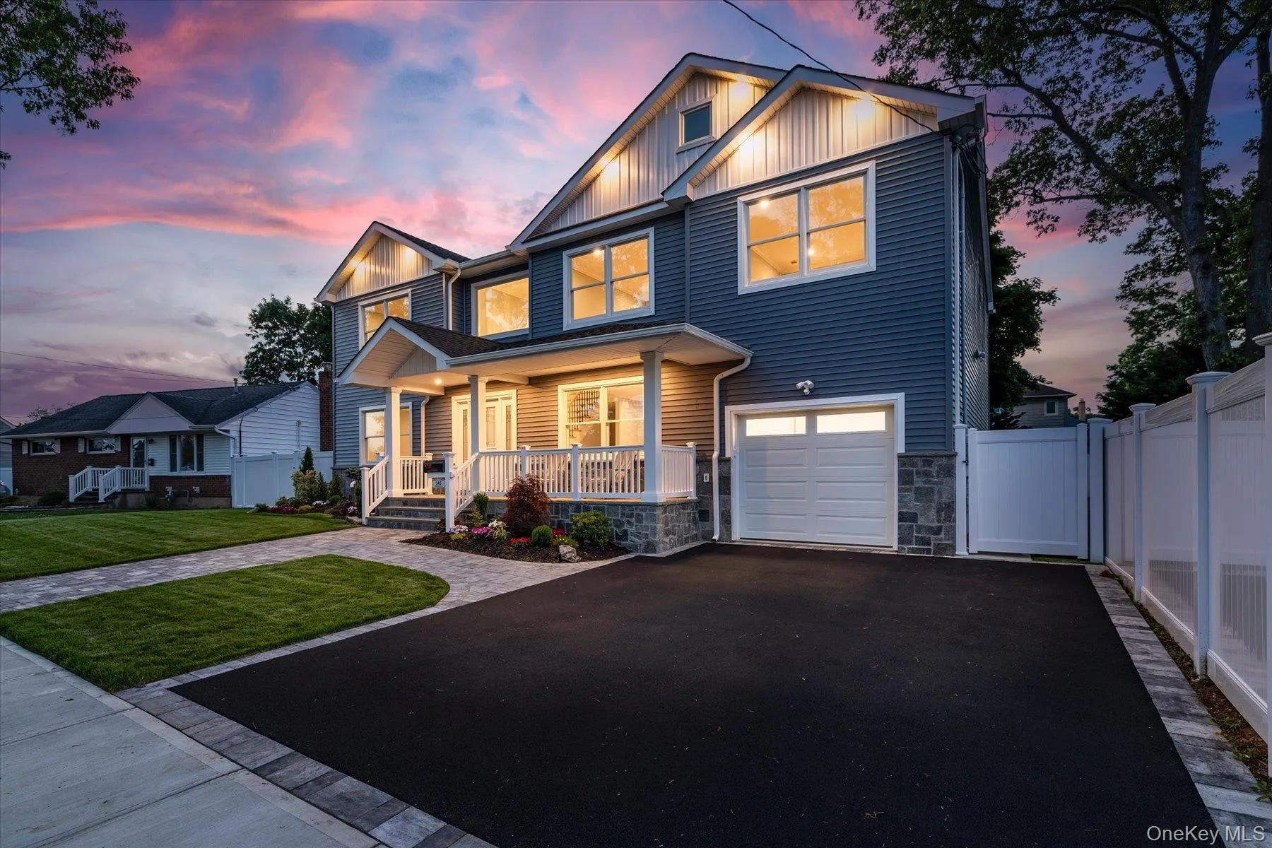 345 Christopher Street, Hempstead, NY, 5 Bedrooms Bedrooms, 8 Rooms Rooms,4 BathroomsBathrooms,Residential,For Rent,Christopher,0,1004896 345 Christopher Street, Hempstead, NY, 5 Bedrooms Bedrooms, 8 Rooms Rooms,4 BathroomsBathrooms,Residential,For Rent,Christopher,0,1004896