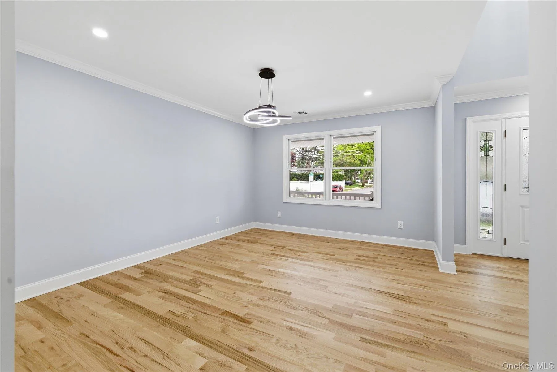 345 Christopher Street, Hempstead, NY, 5 Bedrooms Bedrooms, 8 Rooms Rooms,4 BathroomsBathrooms,Residential,For Rent,Christopher,0,1004896 345 Christopher Street, Hempstead, NY, 5 Bedrooms Bedrooms, 8 Rooms Rooms,4 BathroomsBathrooms,Residential,For Rent,Christopher,0,1004896