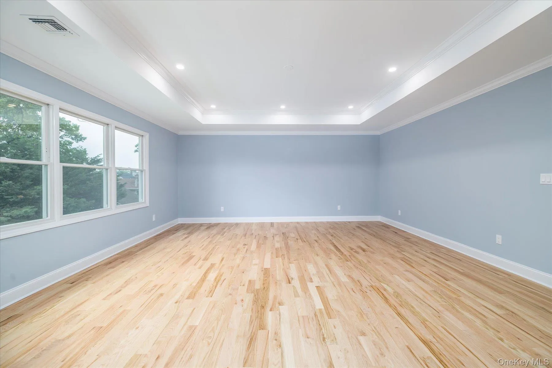 345 Christopher Street, Hempstead, NY, 5 Bedrooms Bedrooms, 8 Rooms Rooms,4 BathroomsBathrooms,Residential,For Rent,Christopher,0,1004896 345 Christopher Street, Hempstead, NY, 5 Bedrooms Bedrooms, 8 Rooms Rooms,4 BathroomsBathrooms,Residential,For Rent,Christopher,0,1004896