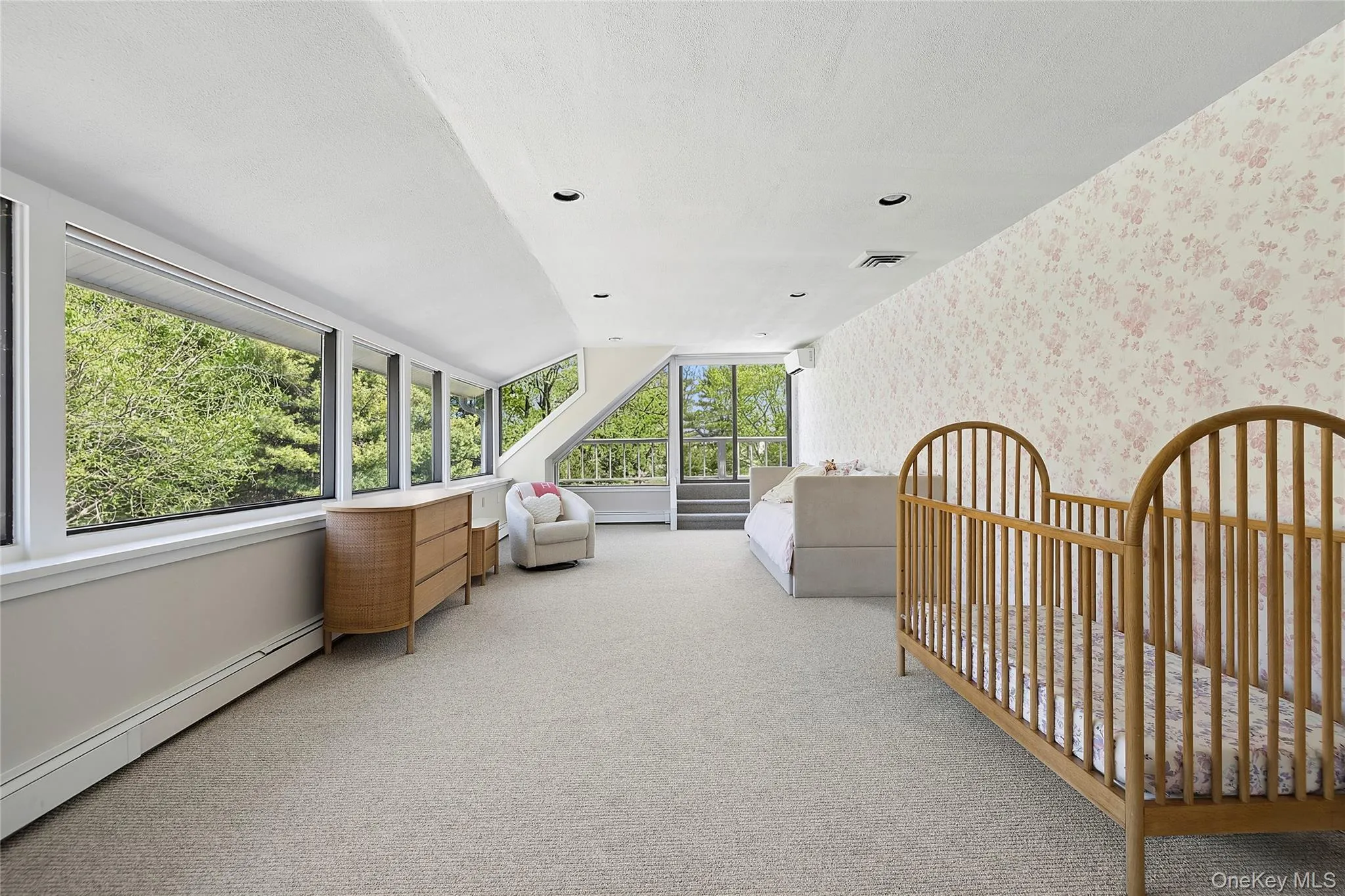 92 Old House Lane, North Hempstead, NY, 6 Bedrooms Bedrooms, 10 Rooms Rooms,4 BathroomsBathrooms,Residential Lease,For Rent,Old House,0,1004897 92 Old House Lane, North Hempstead, NY, 6 Bedrooms Bedrooms, 10 Rooms Rooms,4 BathroomsBathrooms,Residential Lease,For Rent,Old House,0,1004897