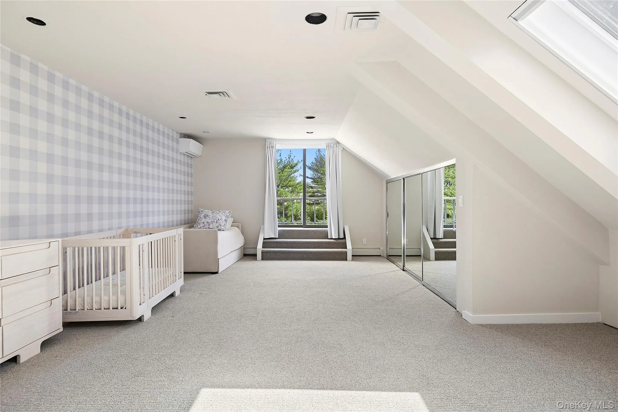92 Old House Lane, North Hempstead, NY, 6 Bedrooms Bedrooms, 10 Rooms Rooms,4 BathroomsBathrooms,Residential Lease,For Rent,Old House,0,1004897 92 Old House Lane, North Hempstead, NY, 6 Bedrooms Bedrooms, 10 Rooms Rooms,4 BathroomsBathrooms,Residential Lease,For Rent,Old House,0,1004897
